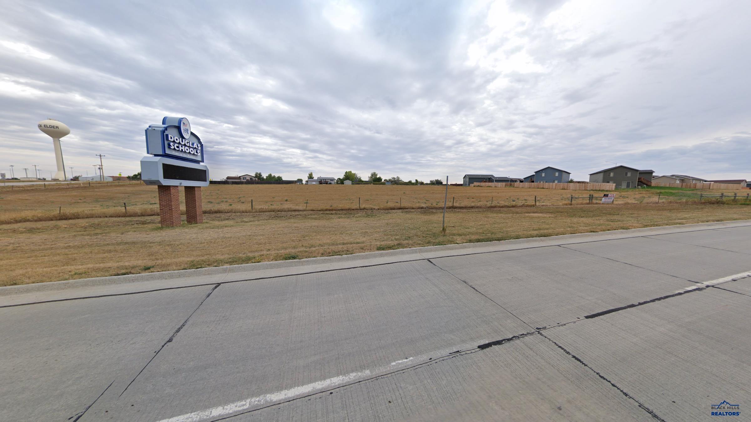 490 TOWER RD