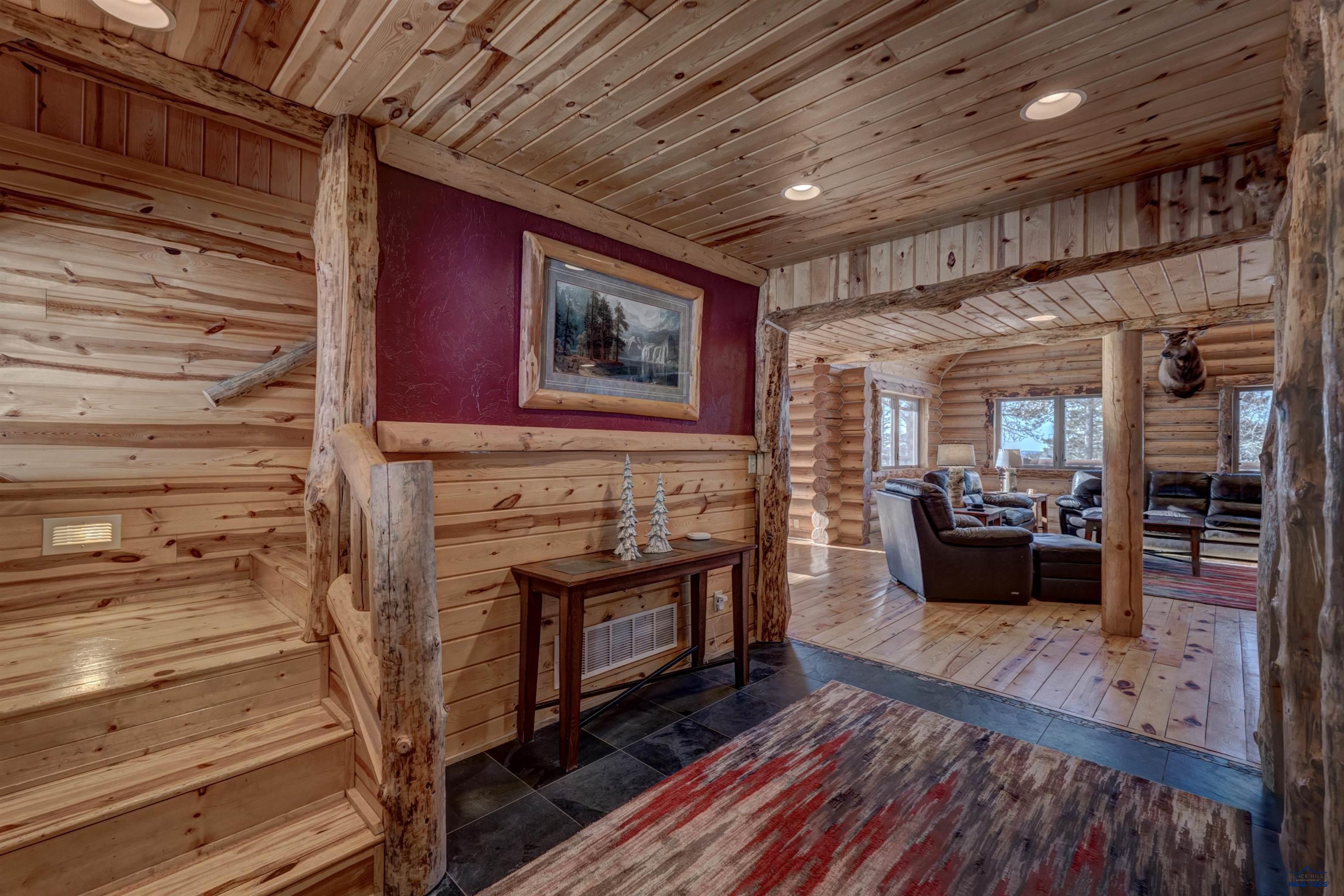 21172 HIGH RIDGE TRL