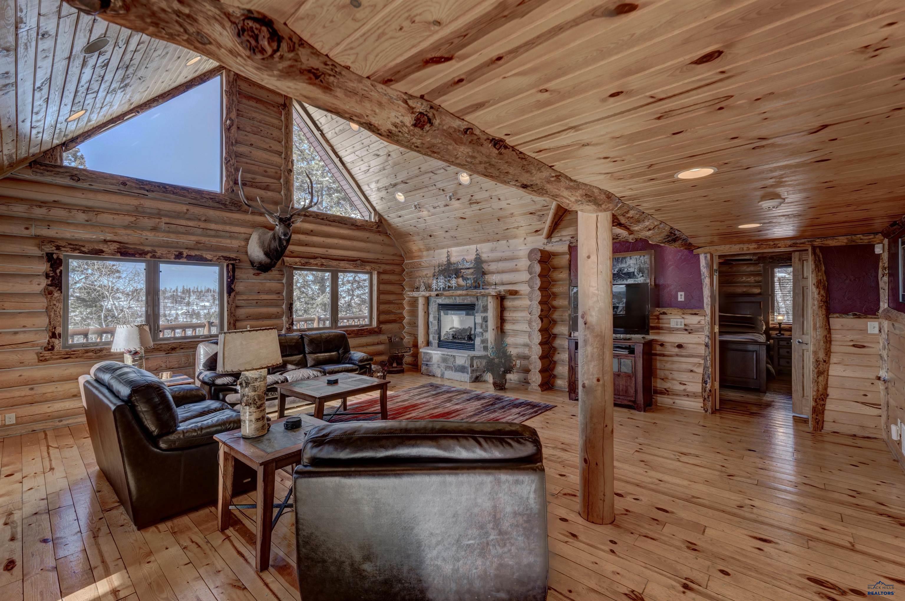 21172 HIGH RIDGE TRL