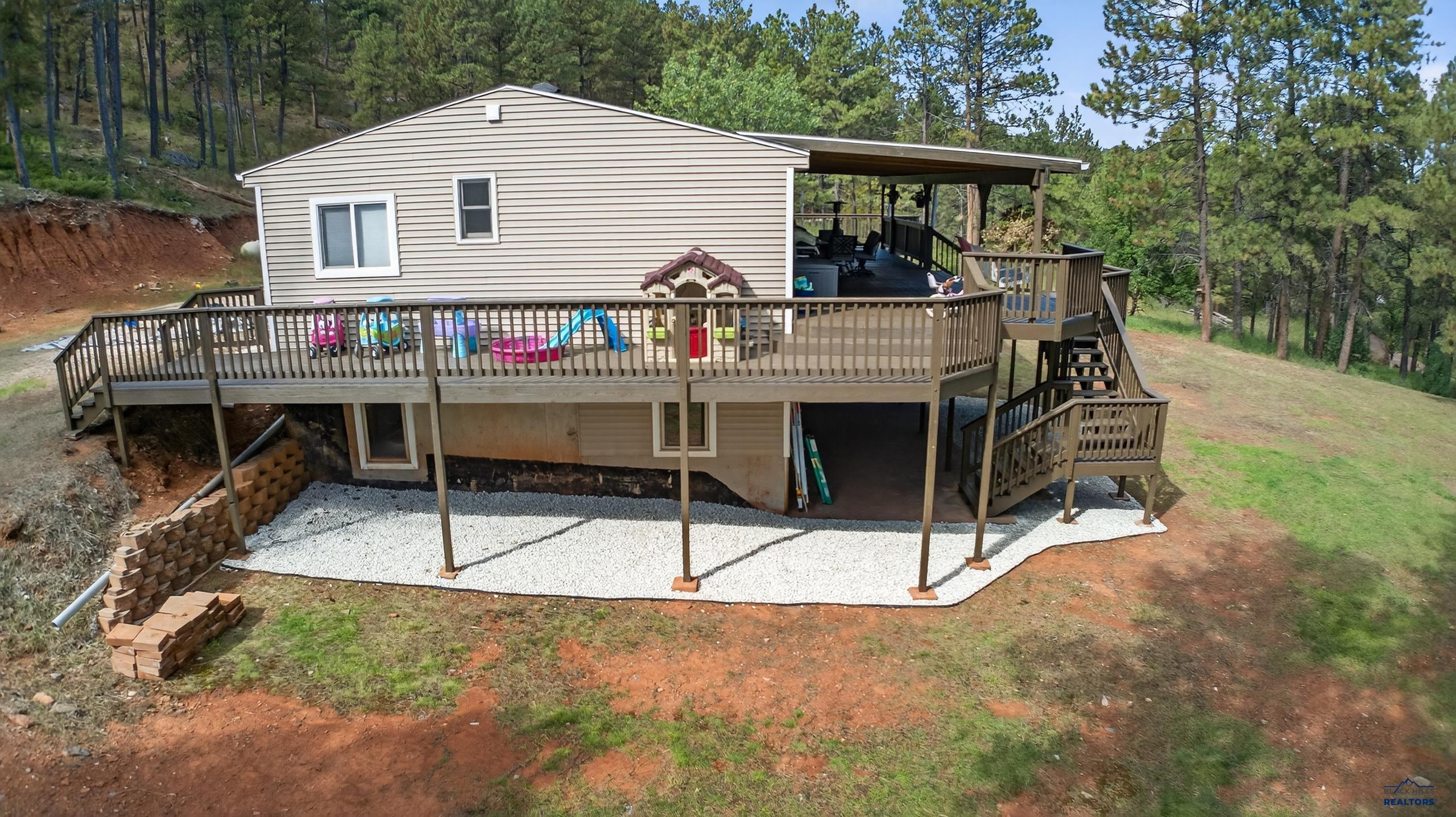 24546 PINEWOOD TR