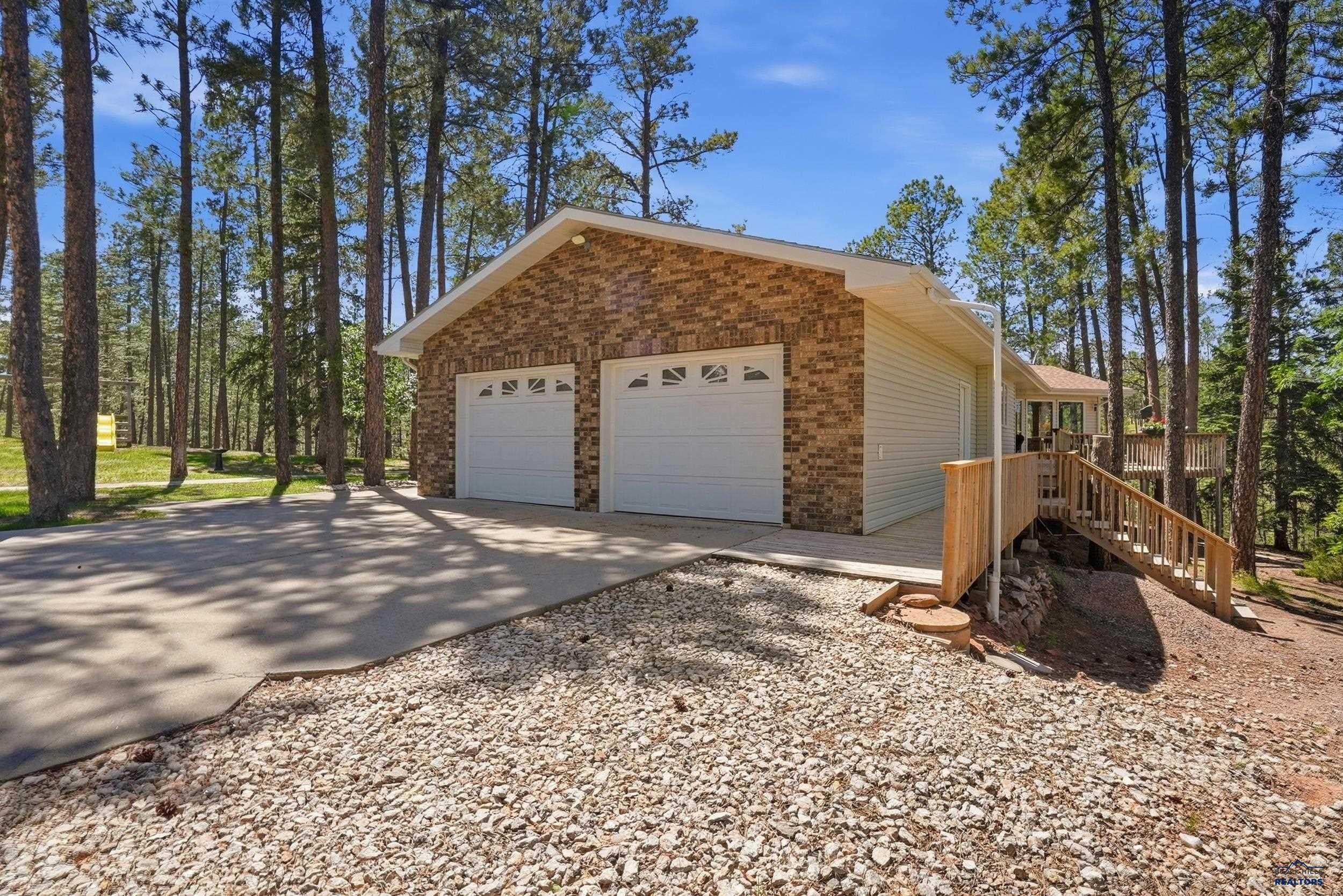 250 TIMBERLINE CT