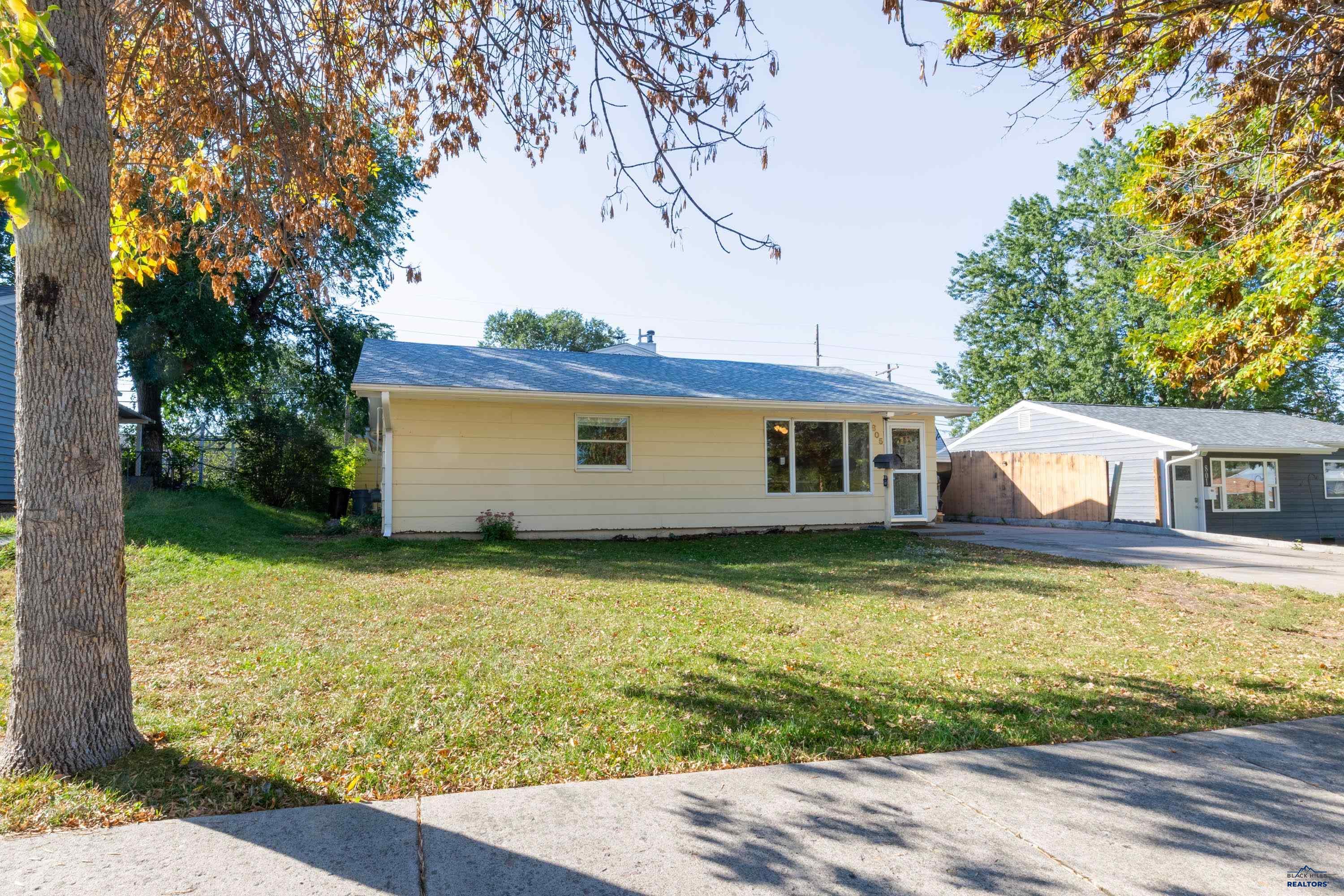 805 E INDIANA