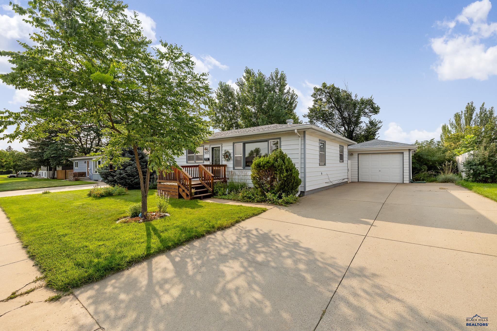 4213 BROOKSIDE DR