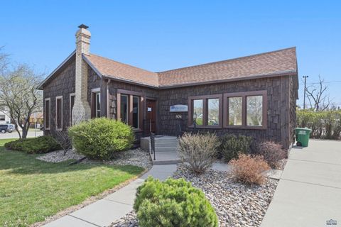 804 WEST BLVD Rapid City SD 57701