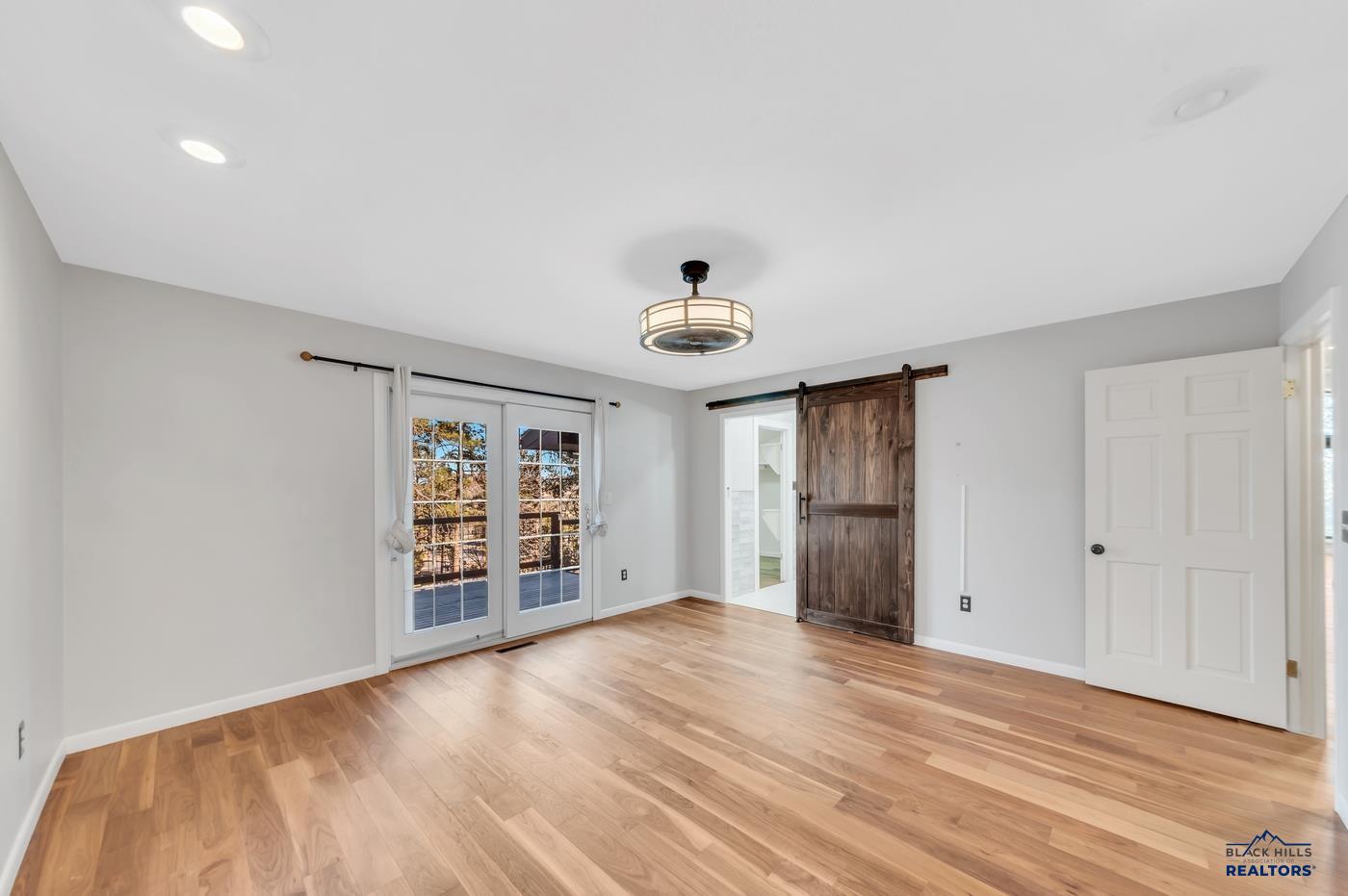 Rapid City, South Dakota, 57702, United States, ,3 BathroomsBathrooms,Residential,Active,1701616