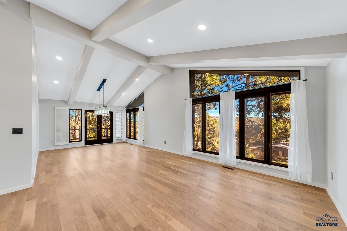 Rapid City, South Dakota, 57702, United States, ,3 BathroomsBathrooms,Residential,Active,1701616