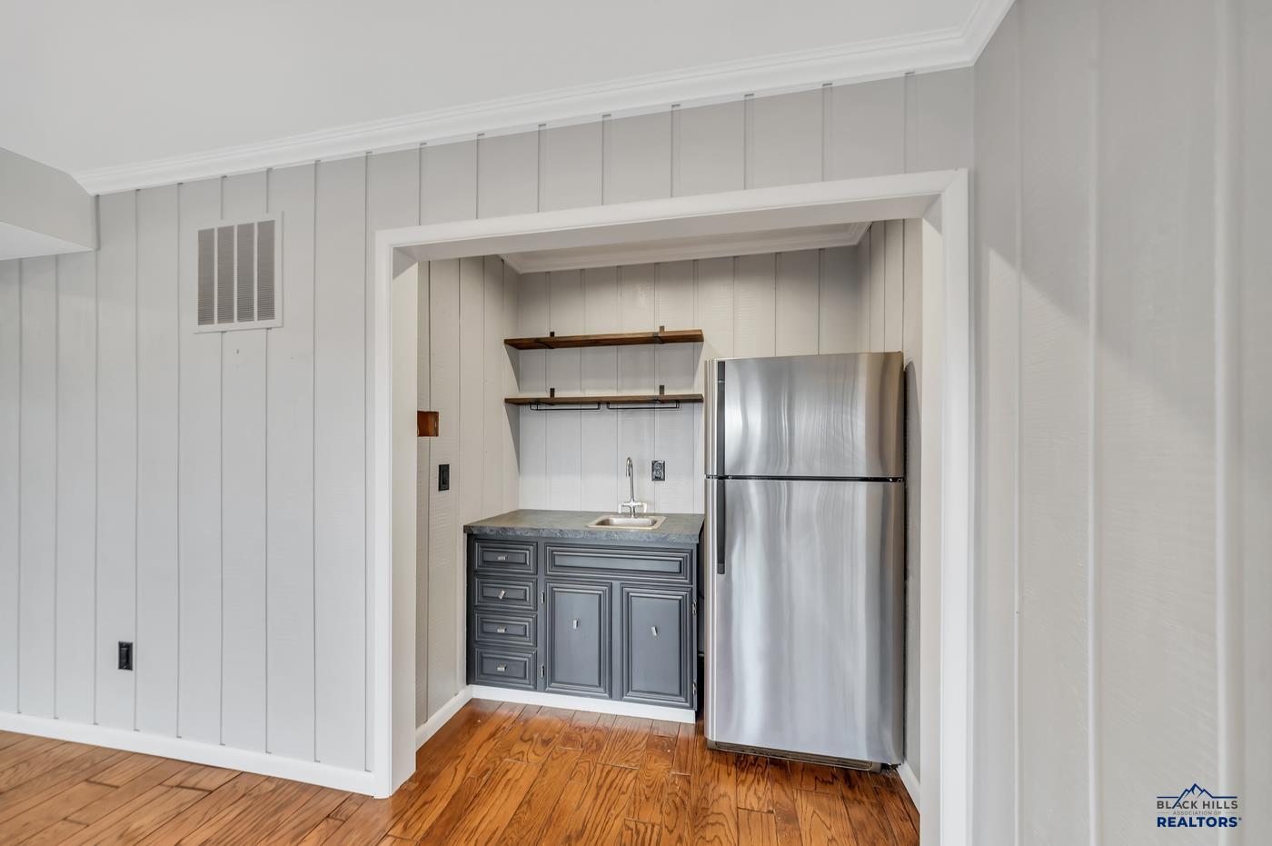Rapid City, South Dakota, 57702, United States, ,3 BathroomsBathrooms,Residential,Active,1701616