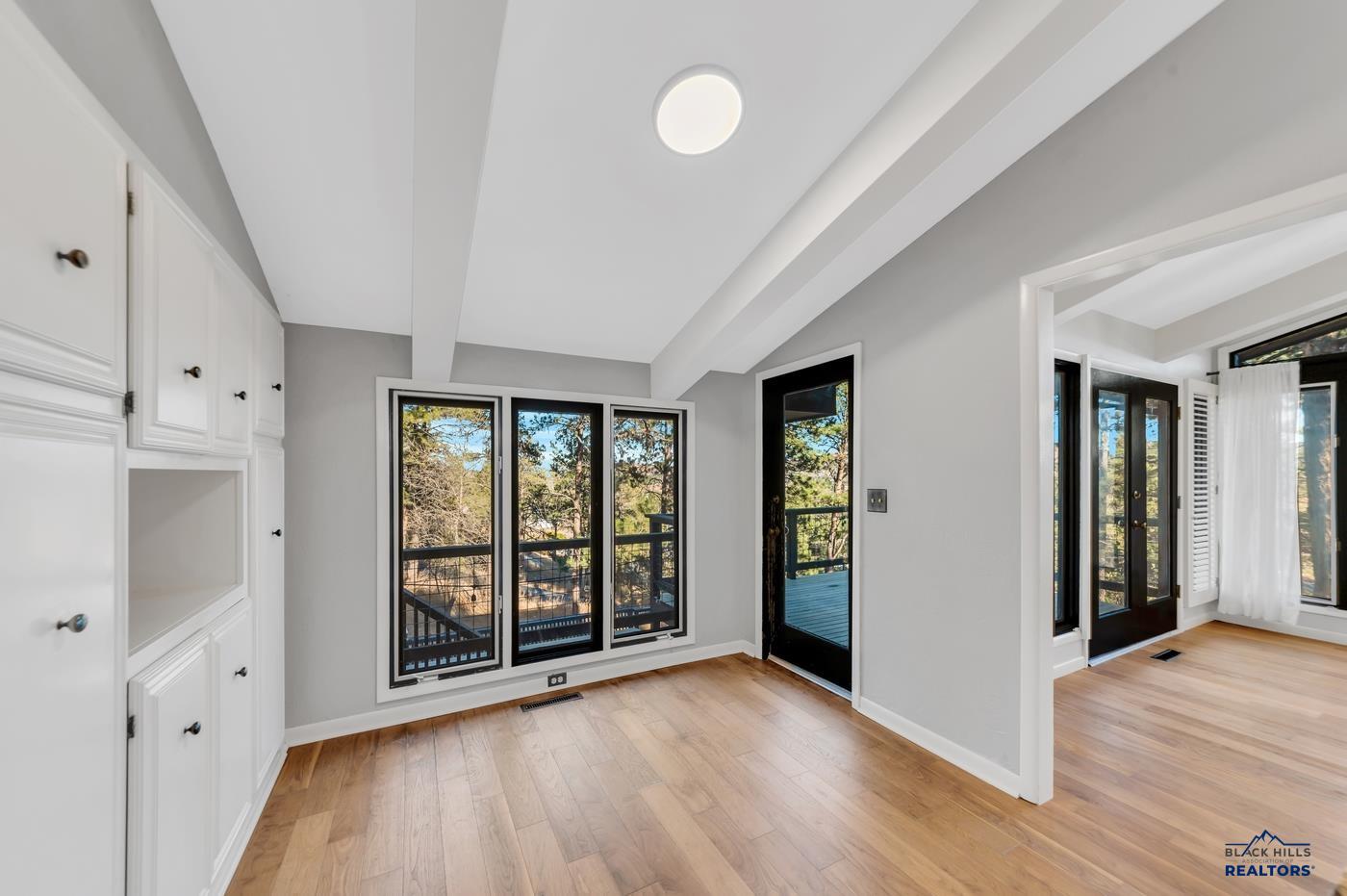 Rapid City, South Dakota, 57702, United States, ,3 BathroomsBathrooms,Residential,Active,1701616