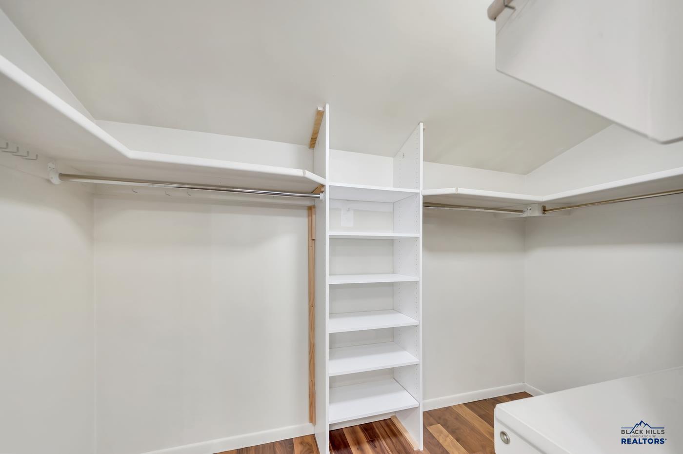 Rapid City, South Dakota, 57702, United States, ,3 BathroomsBathrooms,Residential,Active,1701616