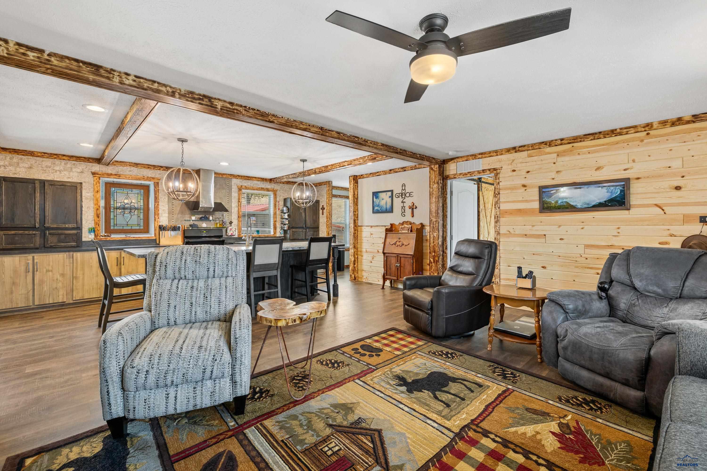 1823 WOOD LILY LN