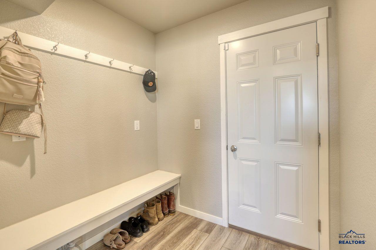 404 HENRY POTTER RD