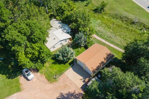 4602 GUEST RD Rapid City SD 57702