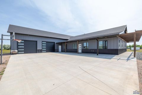 6044 GREEN VALLEY DR Rapid City SD 57703