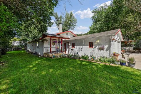 305 8TH Sturgis SD 57785