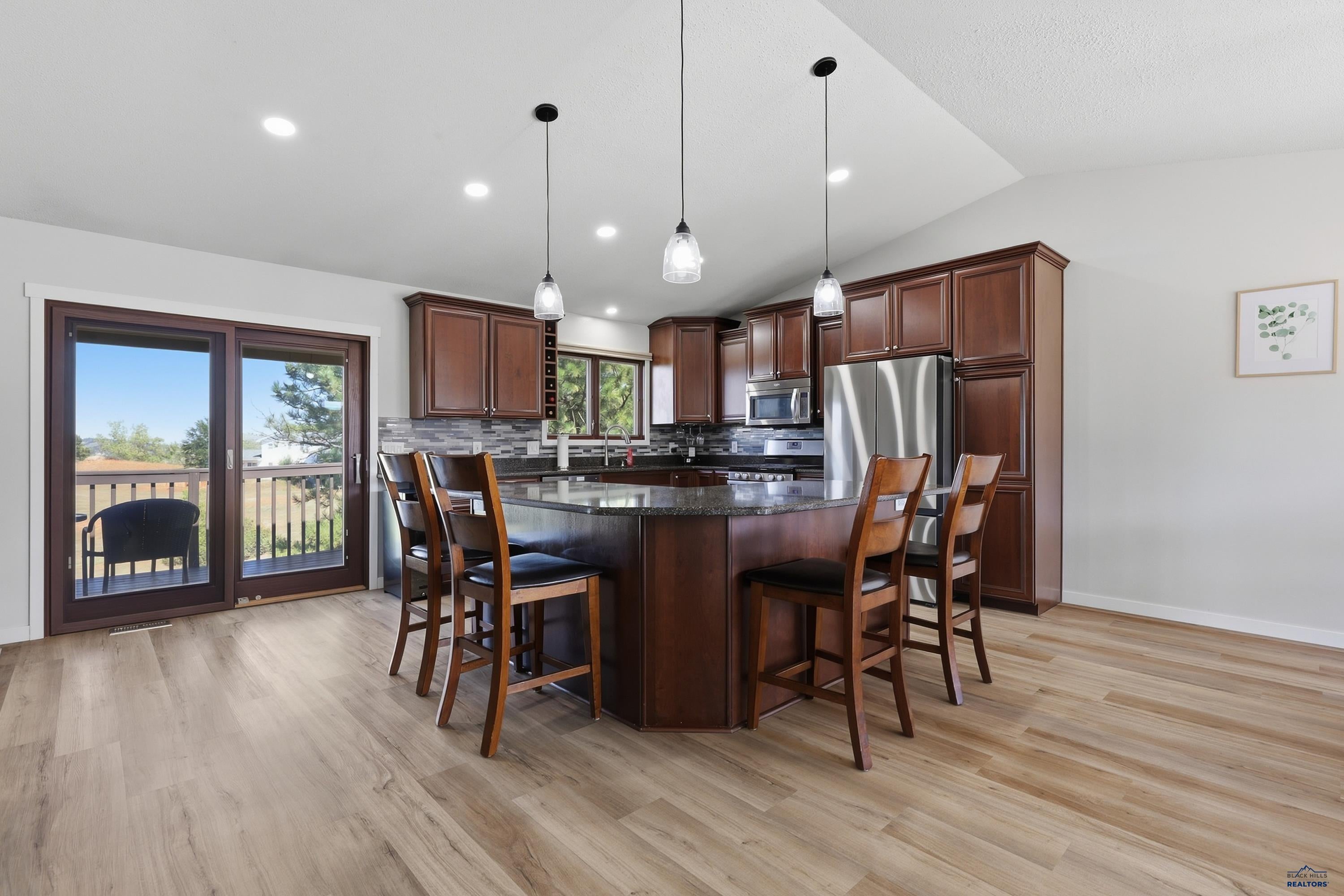 3031 SUNNY HILL CIR
