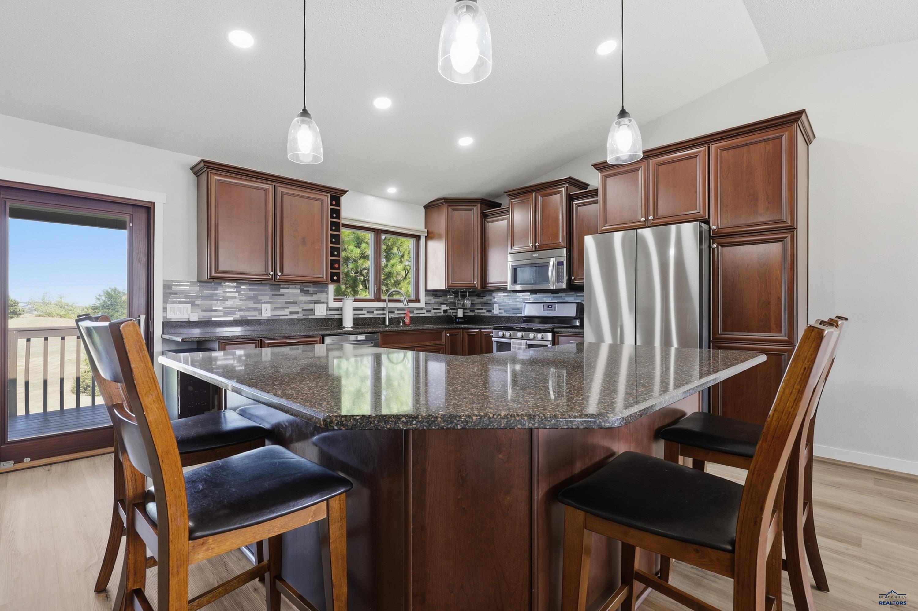 3031 SUNNY HILL CIR