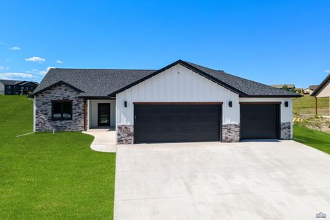 3333 PING DR Rapid CIty SD 57703