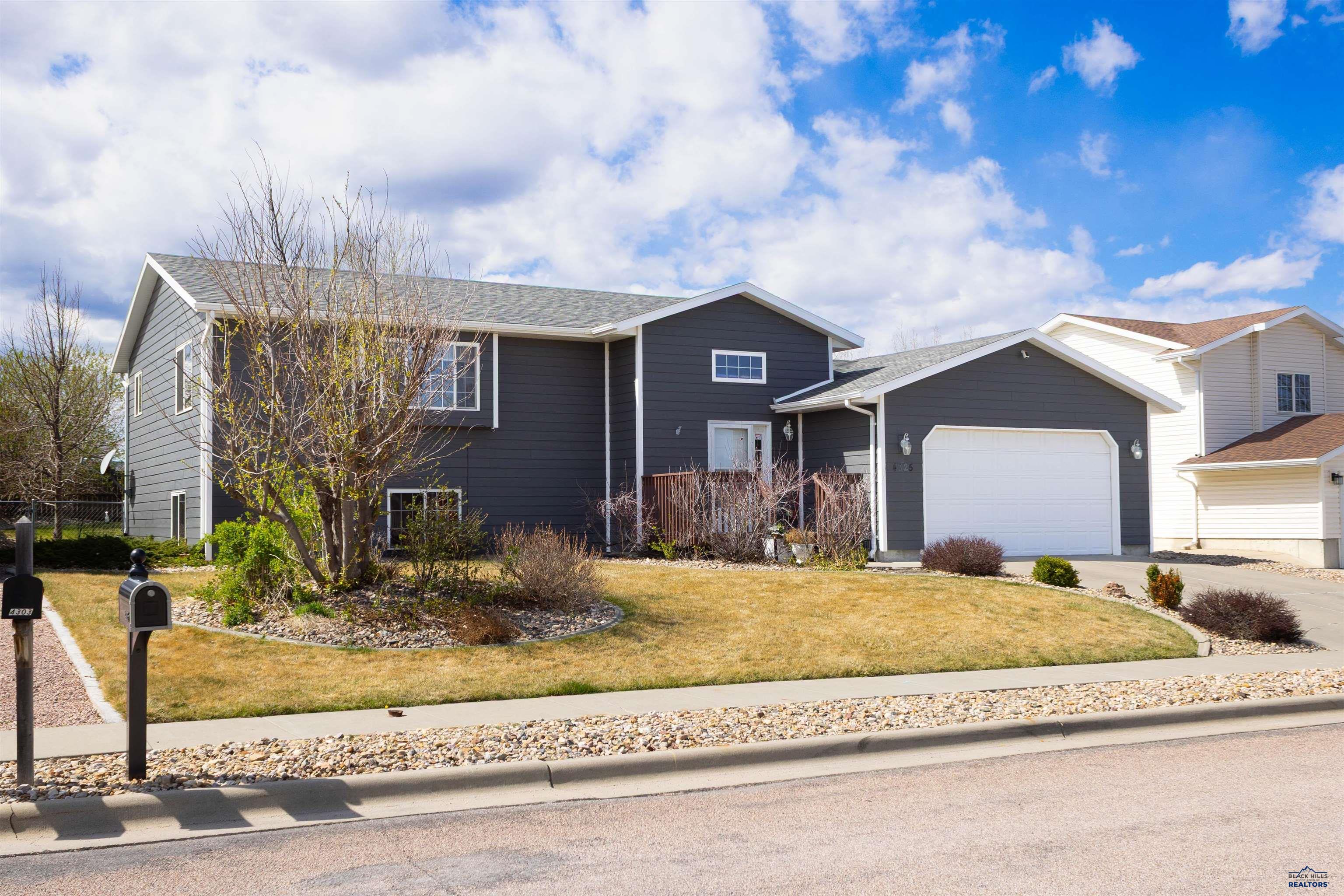 4325 TITAN DR