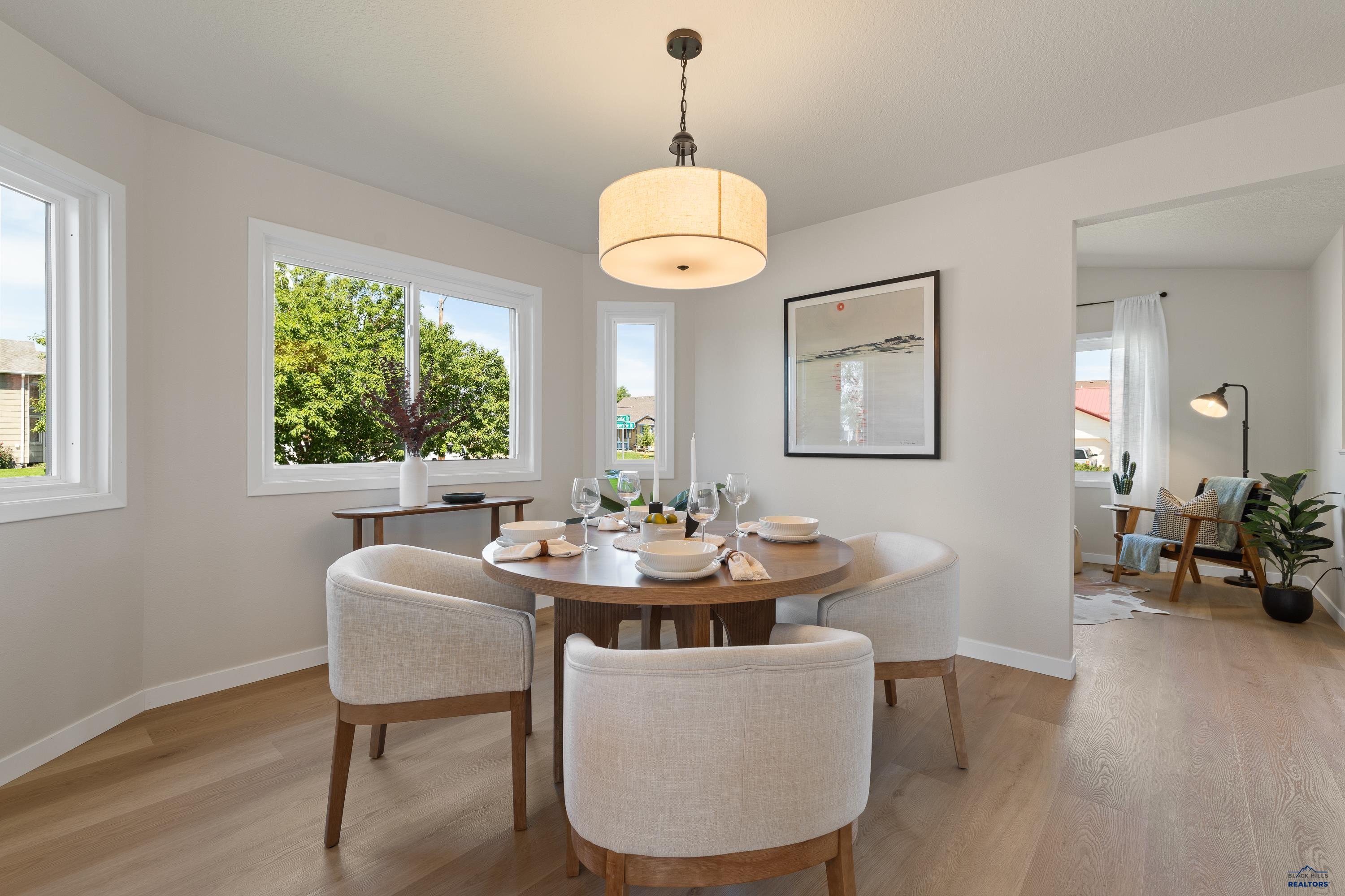 3109 CADILLAC DR