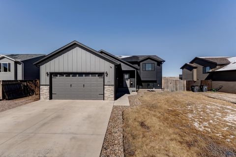 520 BULL RUN DR Box Elder SD 57719