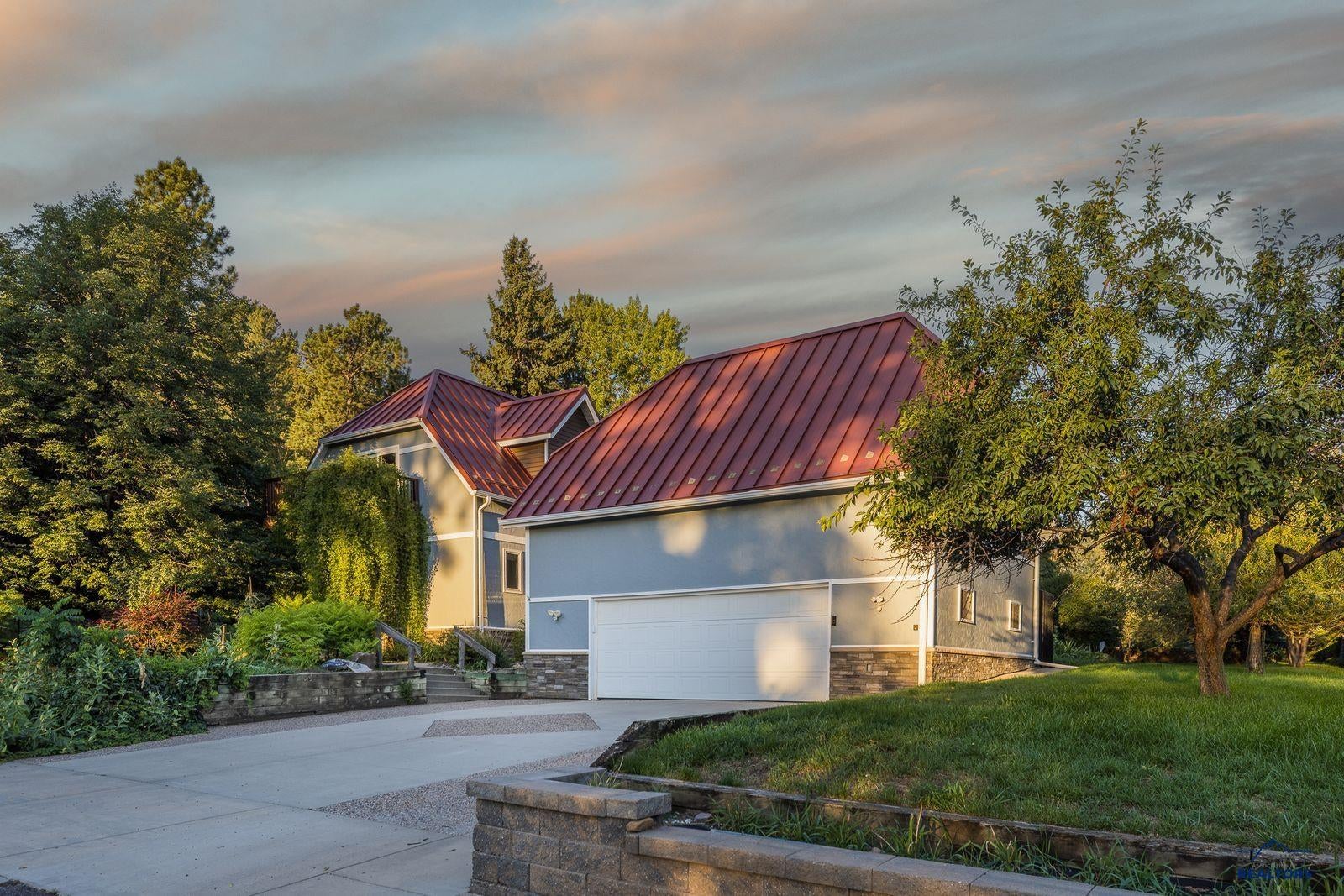 1203 ST CLOUD