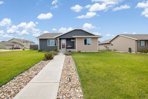 1203 JUNEAU DR Box Elder SD 57719