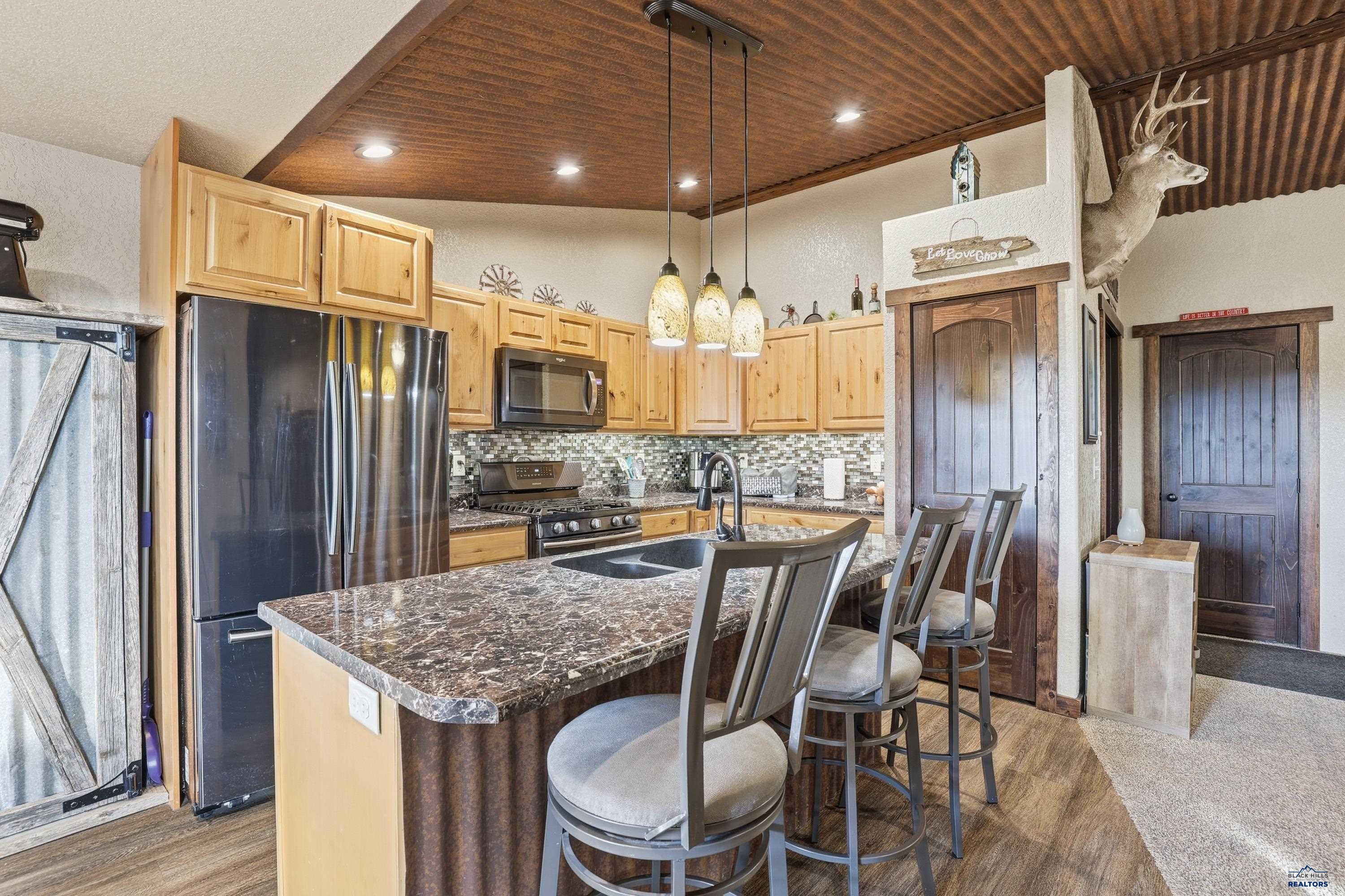 24636 CROOKED CANYON RD