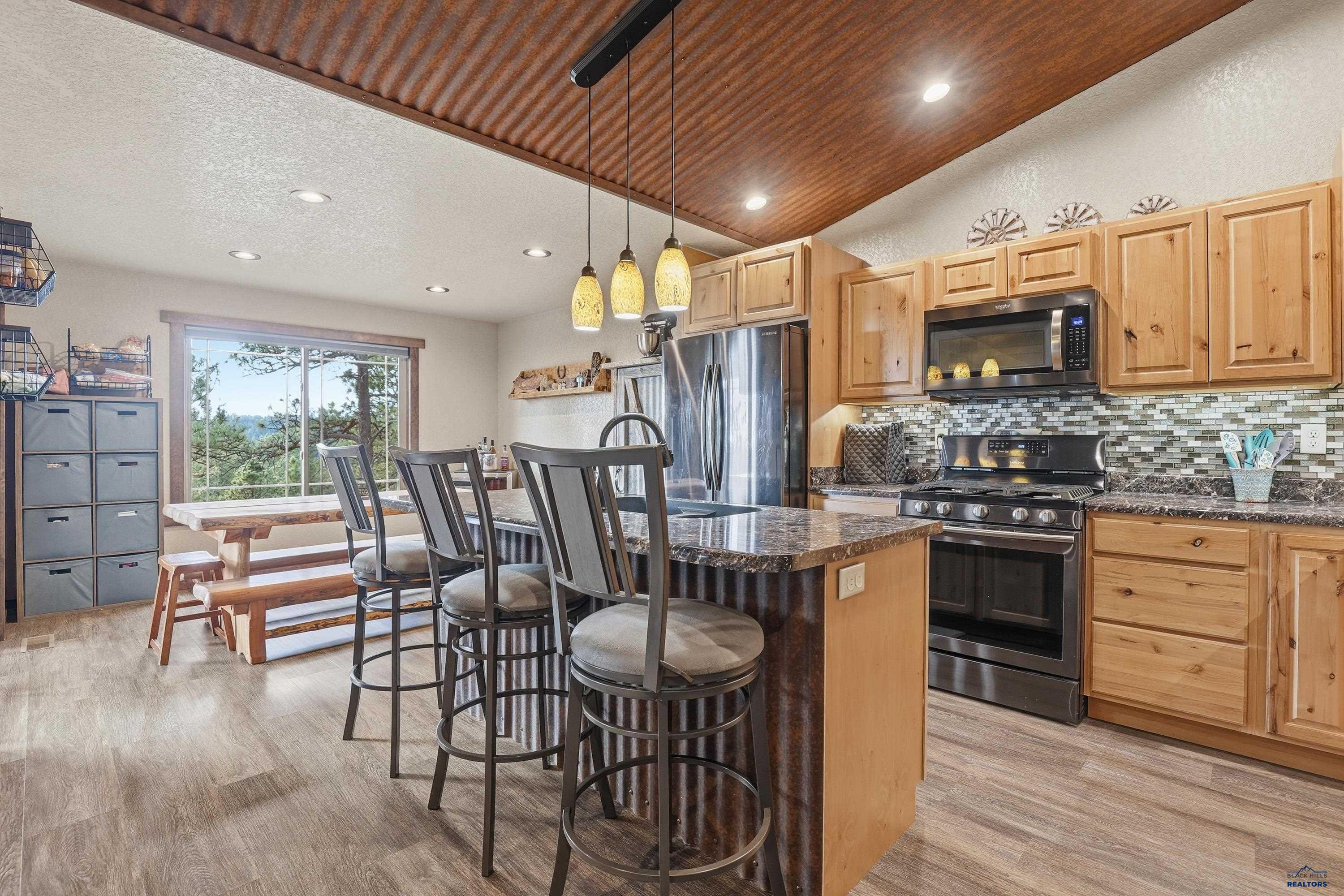 24636 CROOKED CANYON RD