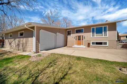 3513 CHAPEL VALLEY RD Rapid City SD 57702