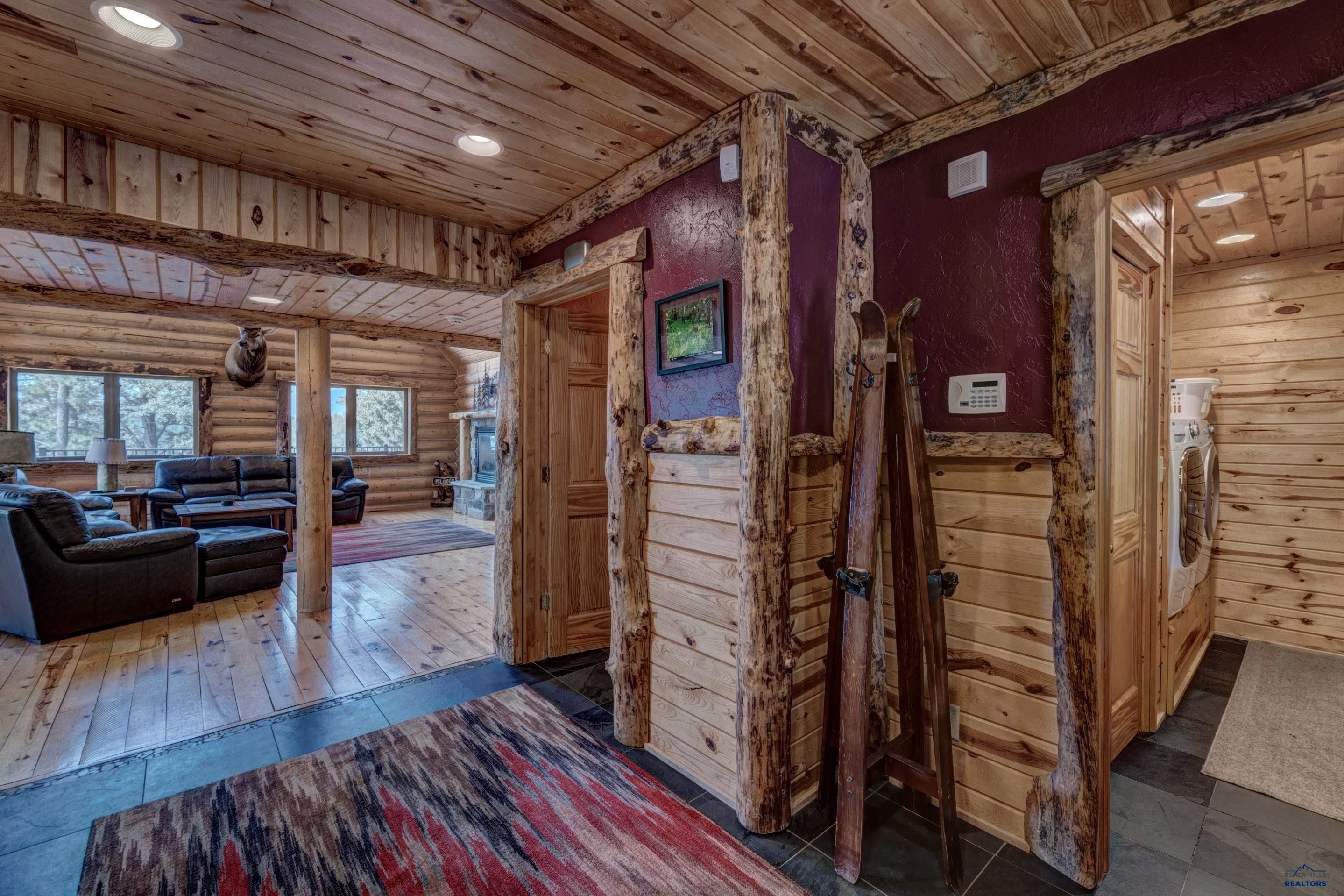 21172 HIGH RIDGE TRL