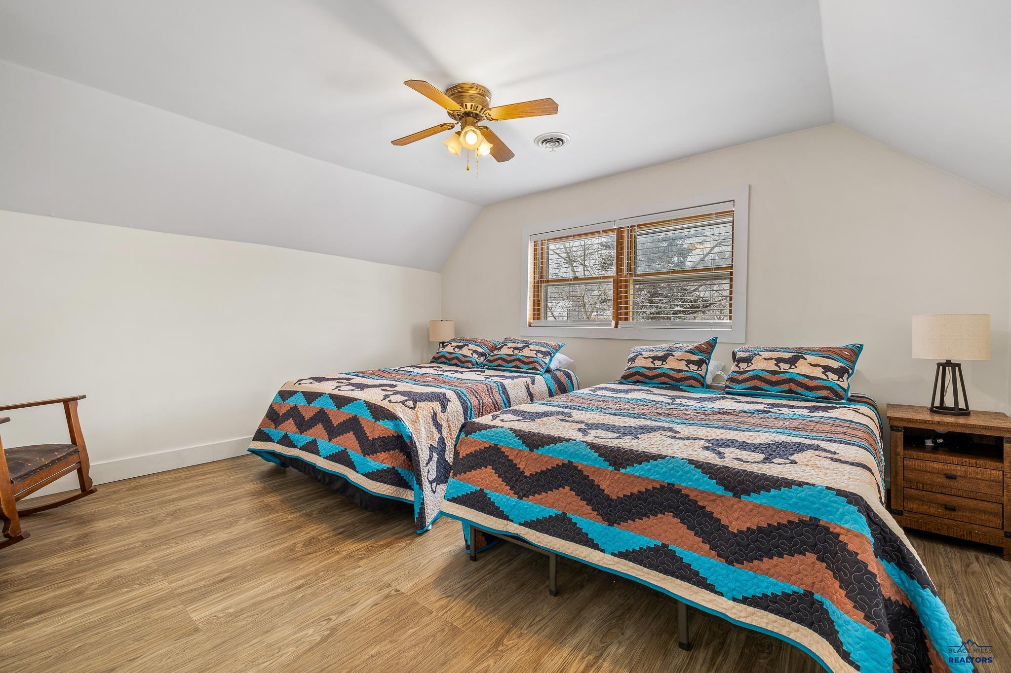 Pringle, South Dakota 57773, United States, 4 Bedrooms Bedrooms, ,2 BathroomsBathrooms,Residential,Active,8732