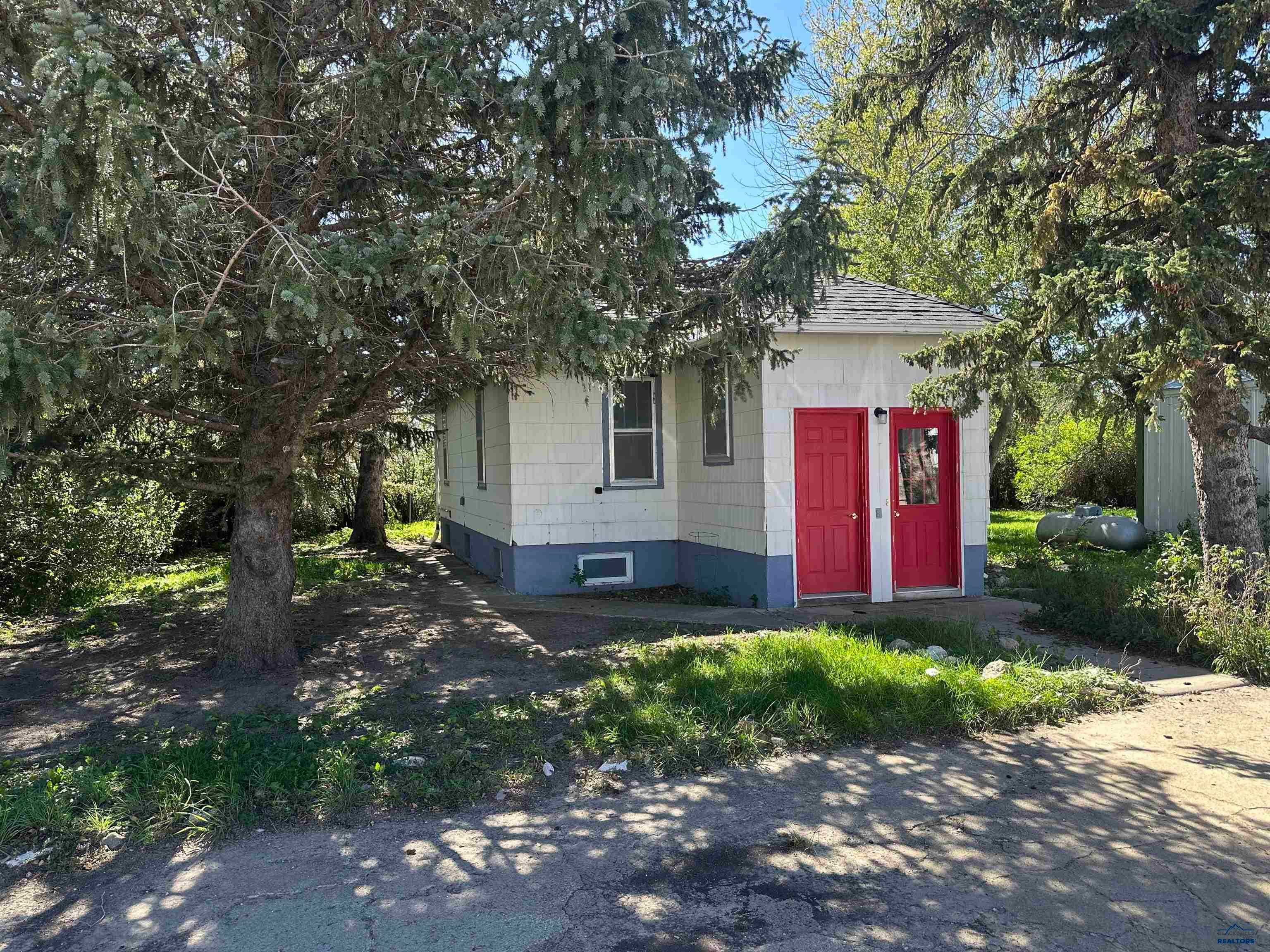 303 SCHOOL ST