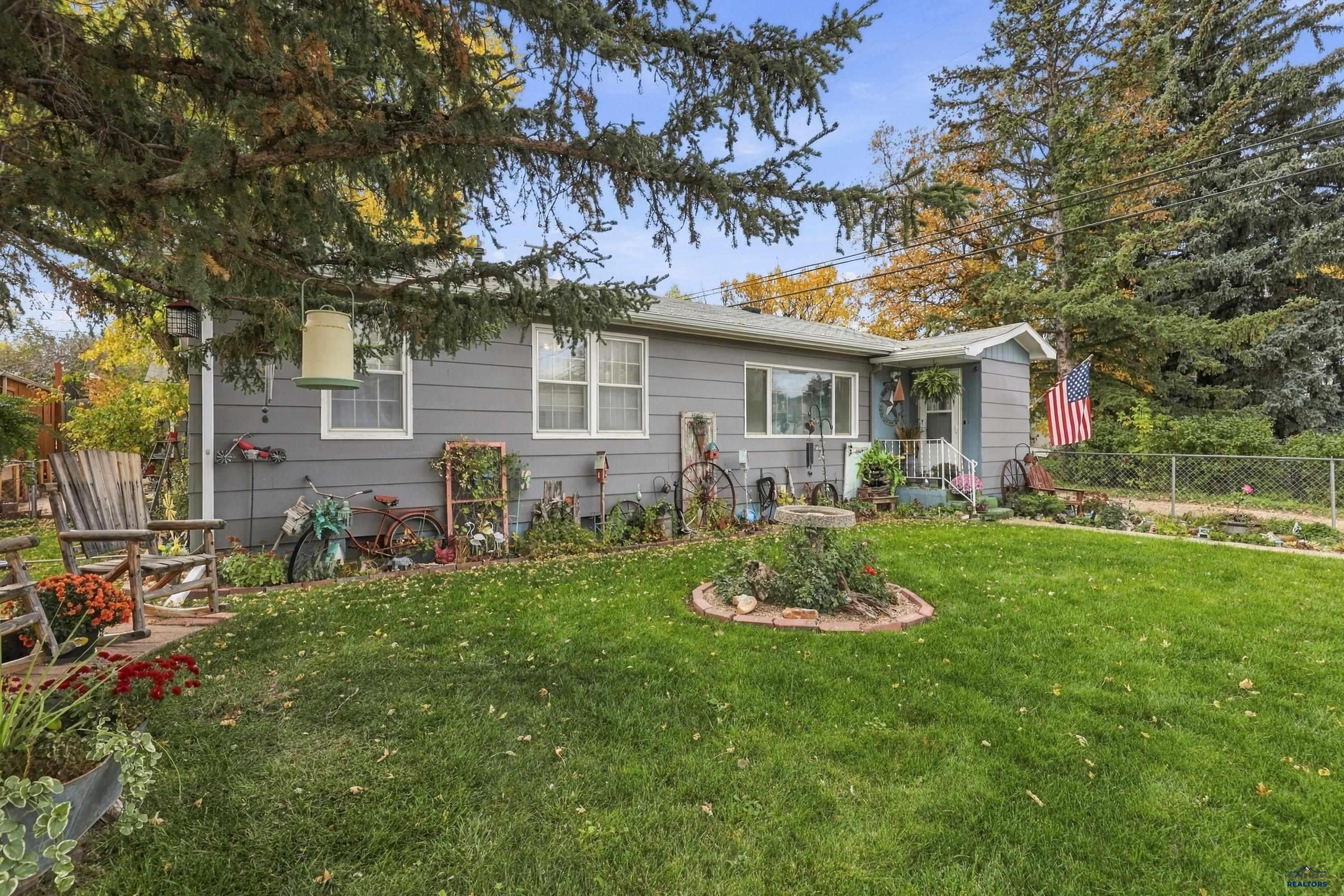 720 DOUGLAS