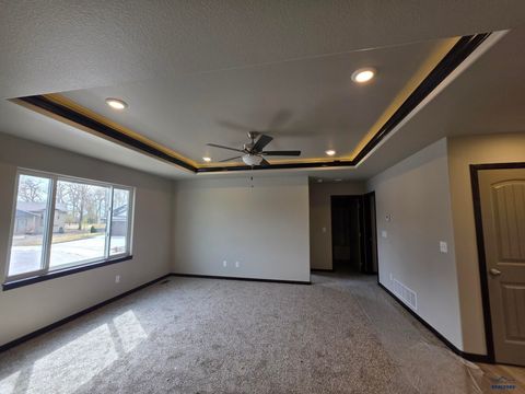 4071 ALTOR LN rapid city SD 57703