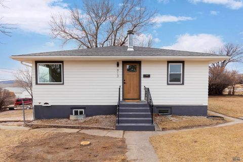 913 MILWAUKEE Rapid City SD 57701