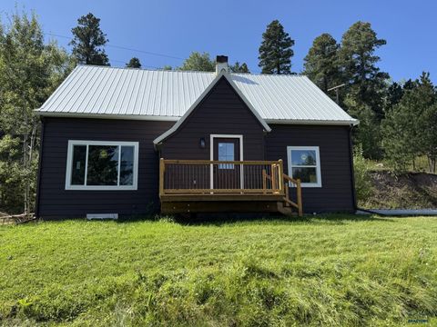 109 3RD ST Lead SD 57754