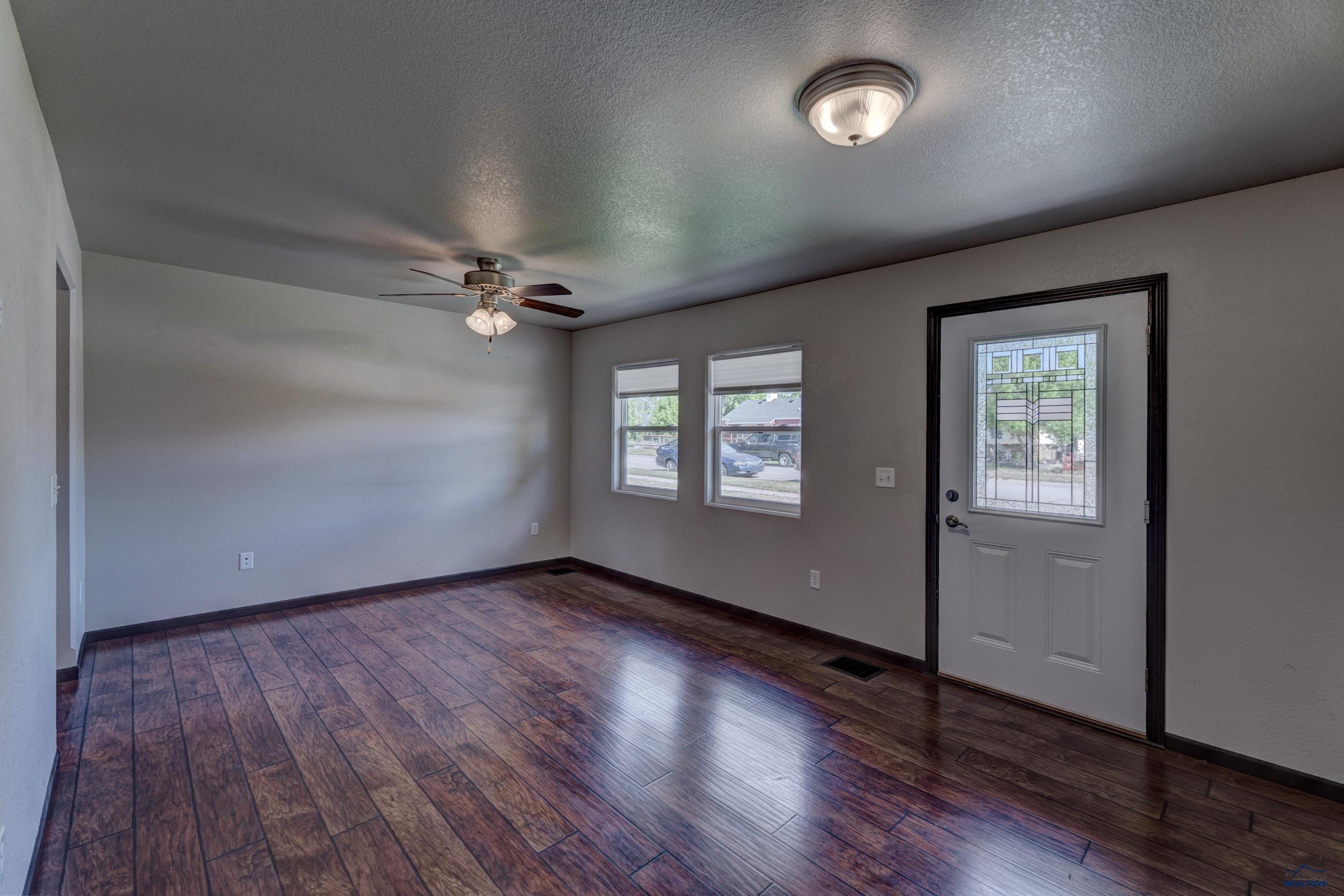 323 MEADE