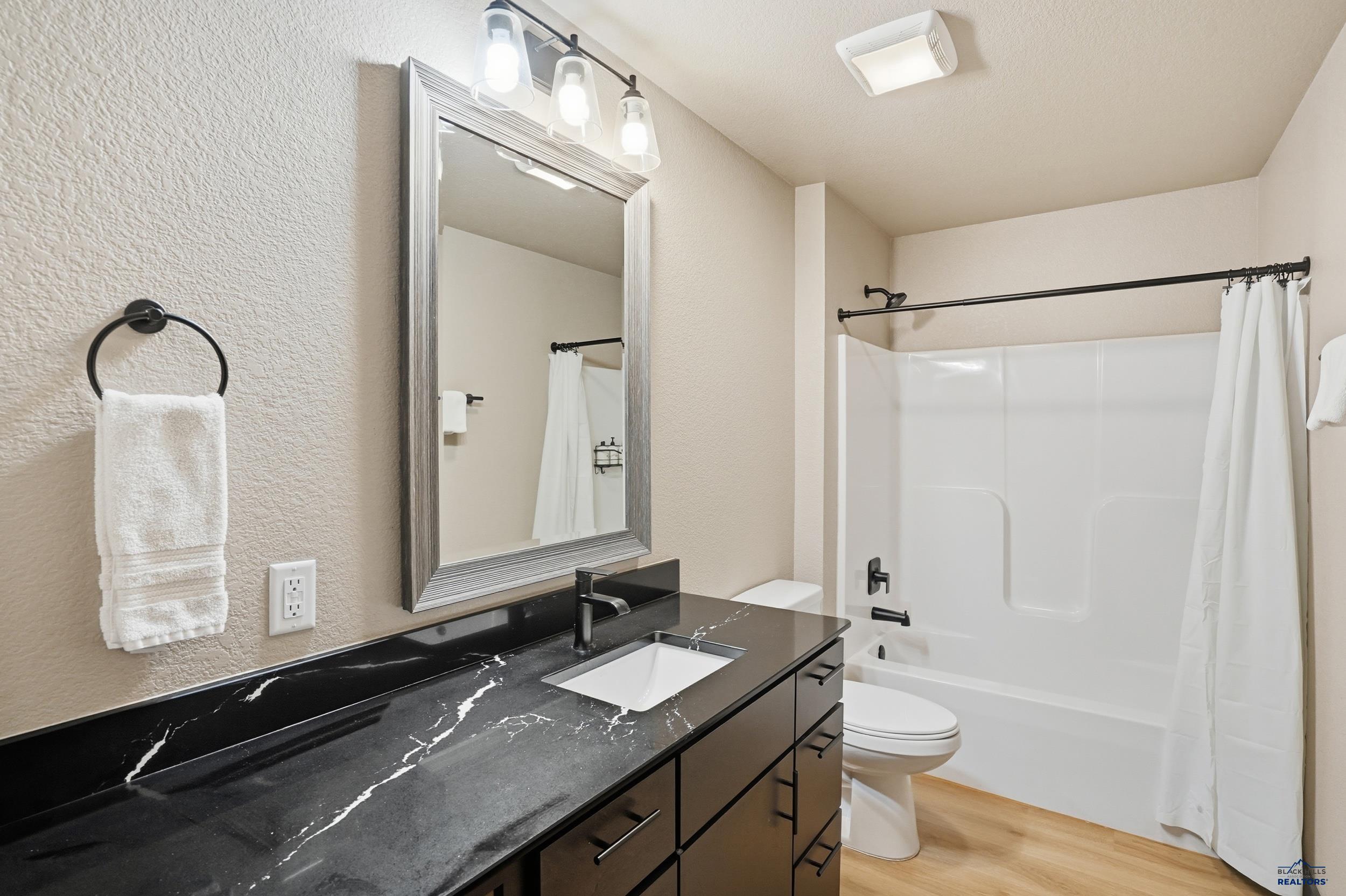 Lead, South Dakota, 57754, United States, 5 Bedrooms Bedrooms, ,6 BathroomsBathrooms,Residential,Active,2019144