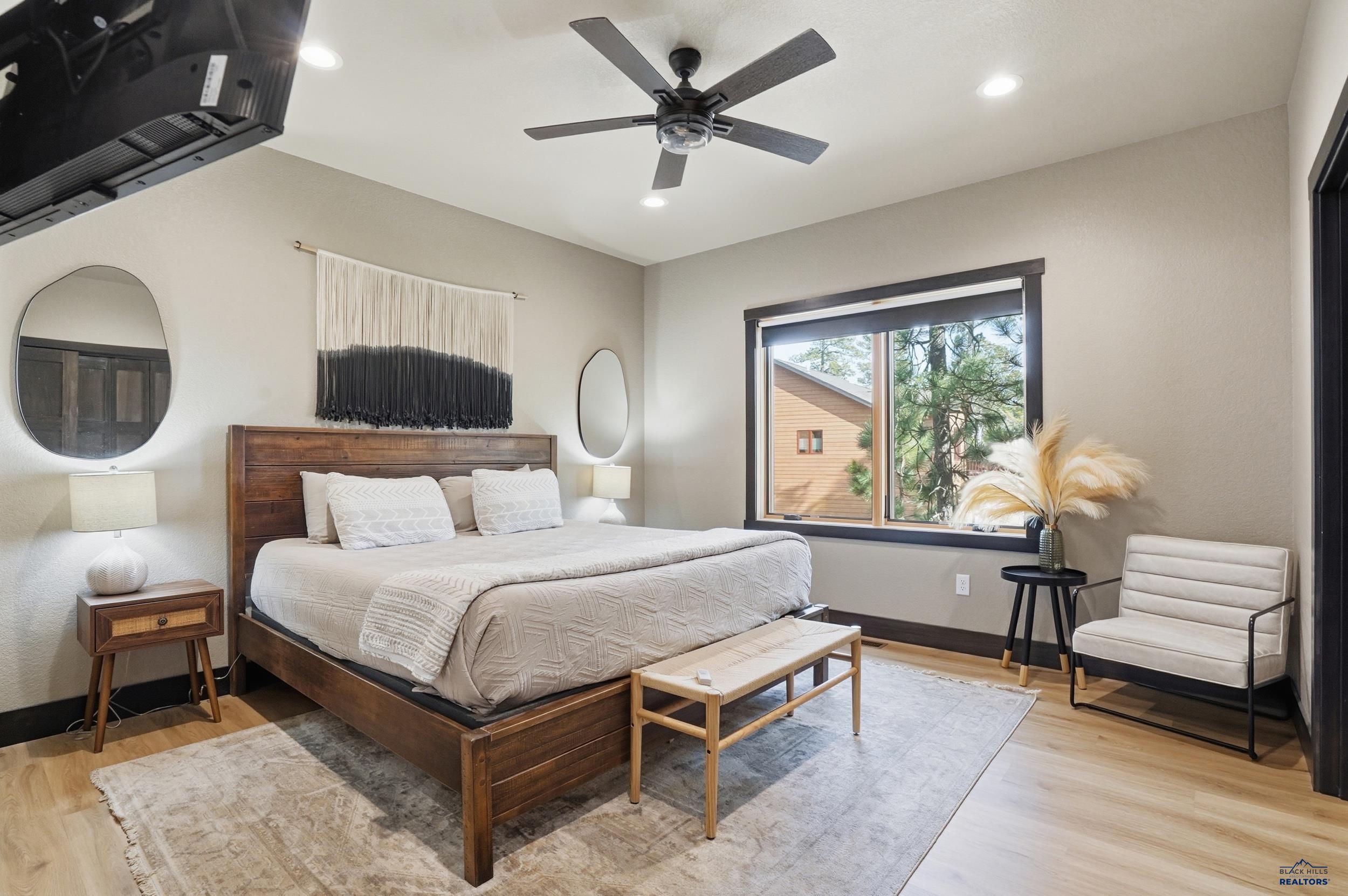 Lead, South Dakota, 57754, United States, 5 Bedrooms Bedrooms, ,6 BathroomsBathrooms,Residential,Active,2019144