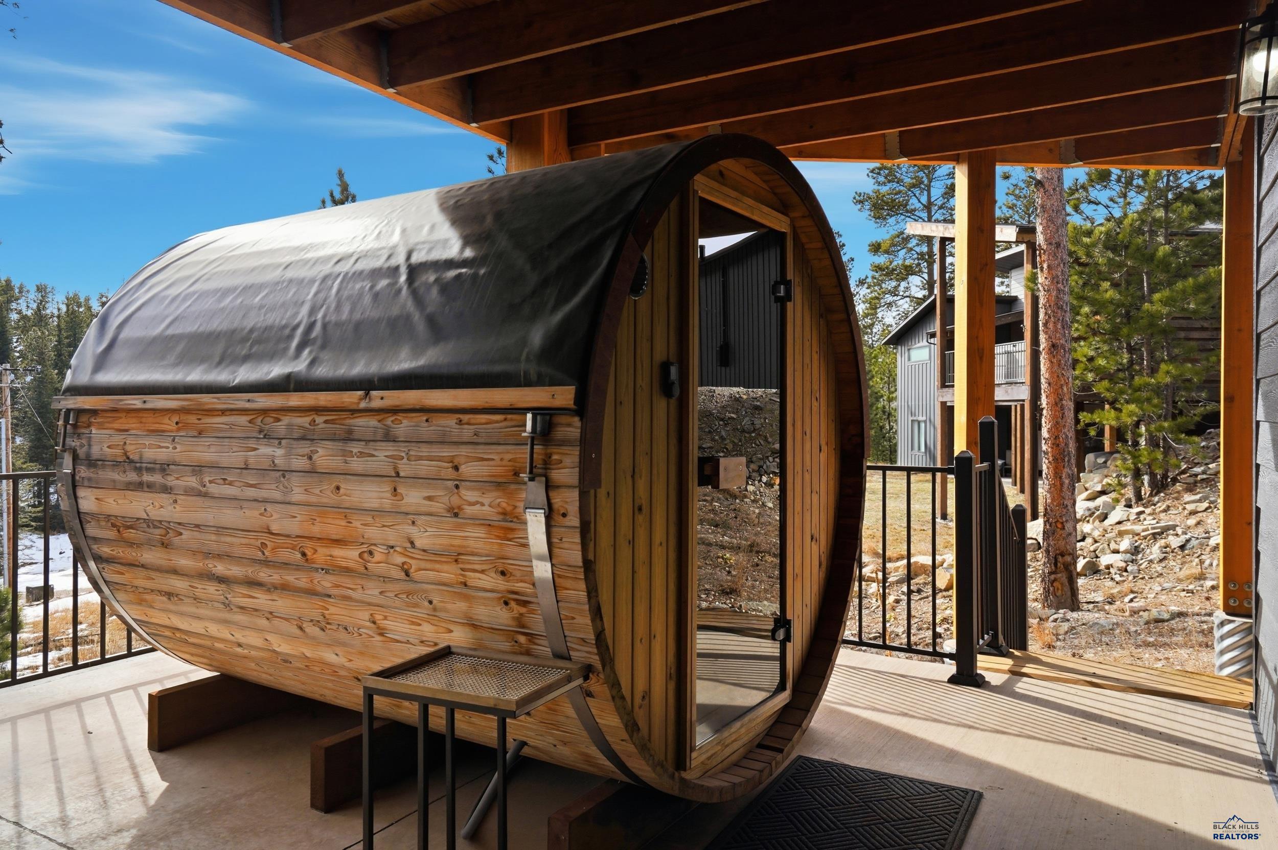 Lead, South Dakota, 57754, United States, 5 Bedrooms Bedrooms, ,6 BathroomsBathrooms,Residential,Active,2019144