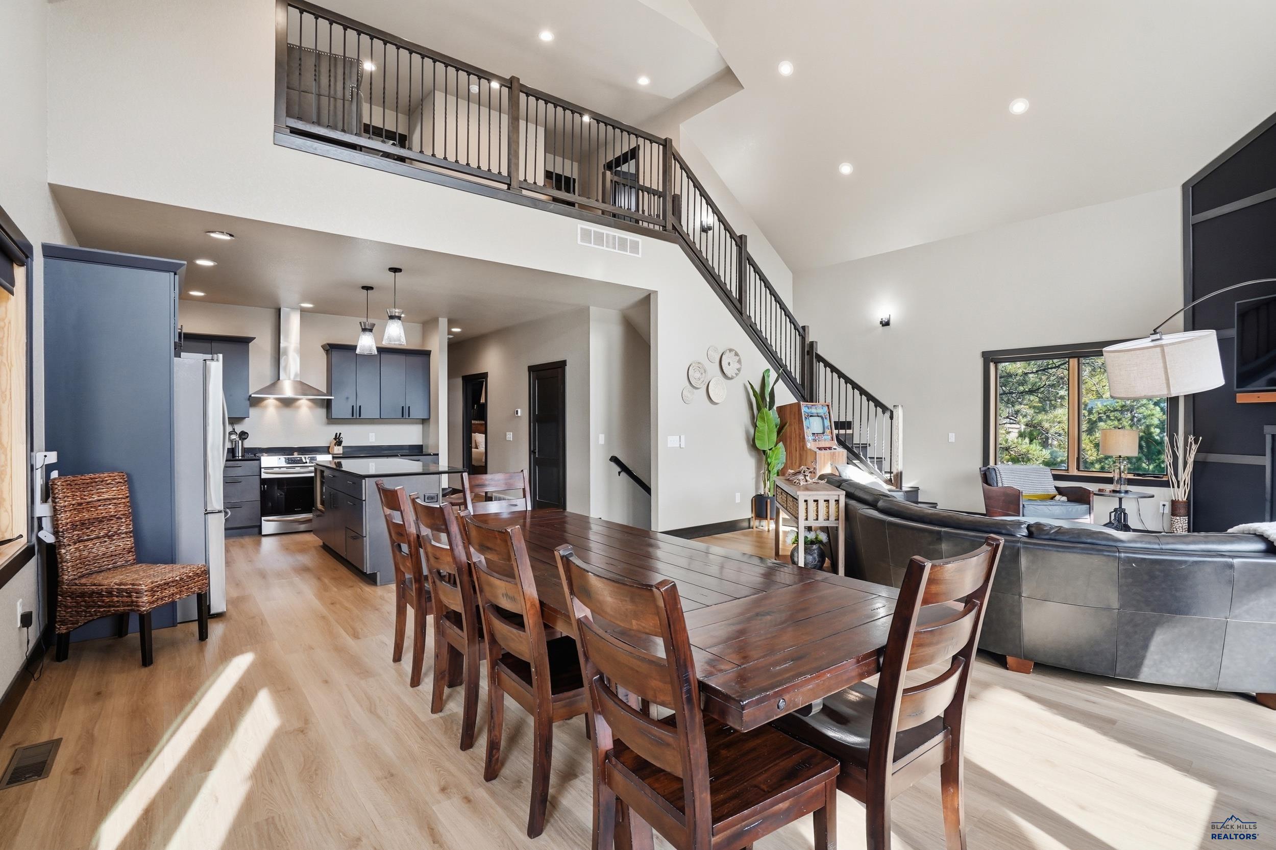 Lead, South Dakota, 57754, United States, 5 Bedrooms Bedrooms, ,6 BathroomsBathrooms,Residential,Active,2019144