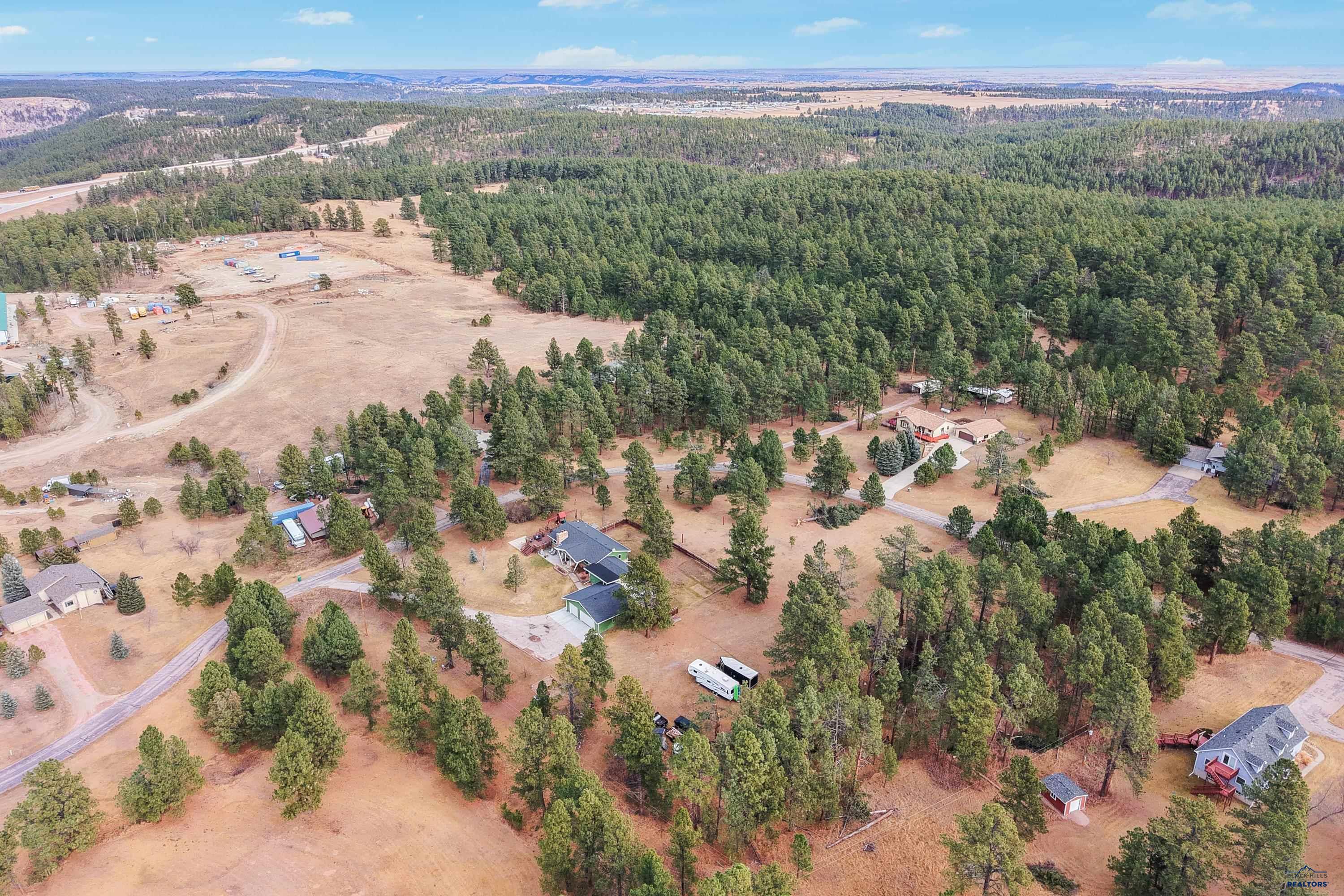 23791 GOLDEN HILLS DR