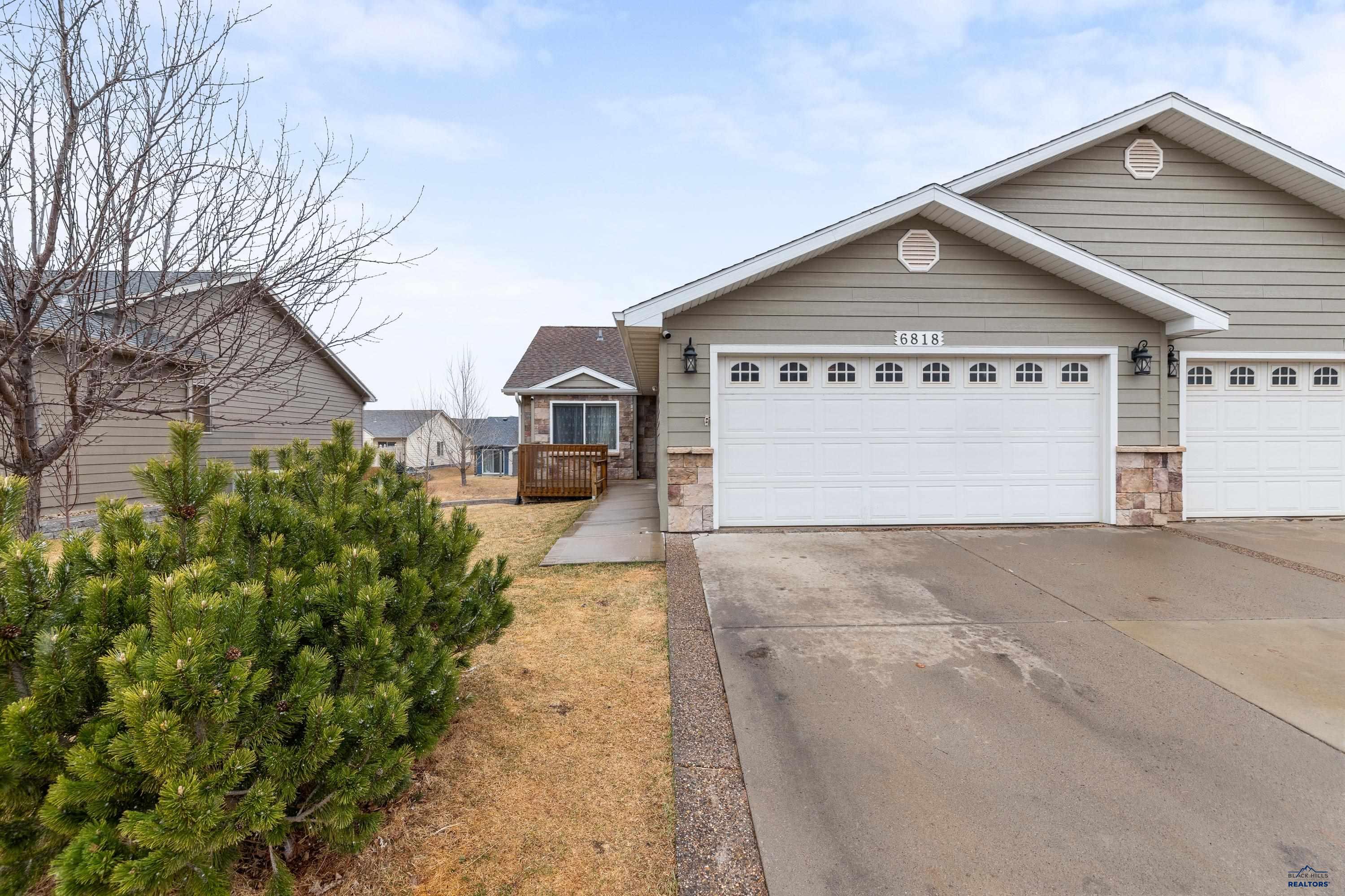6818 CAMBRIDGE CT