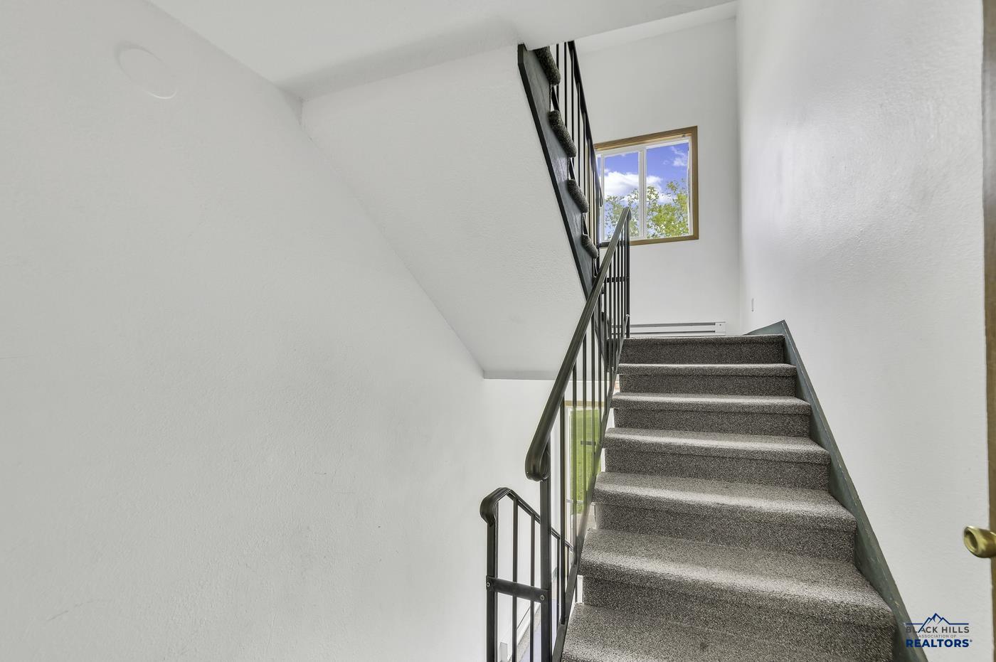 426 & 434 E FAIRMONT BLVD