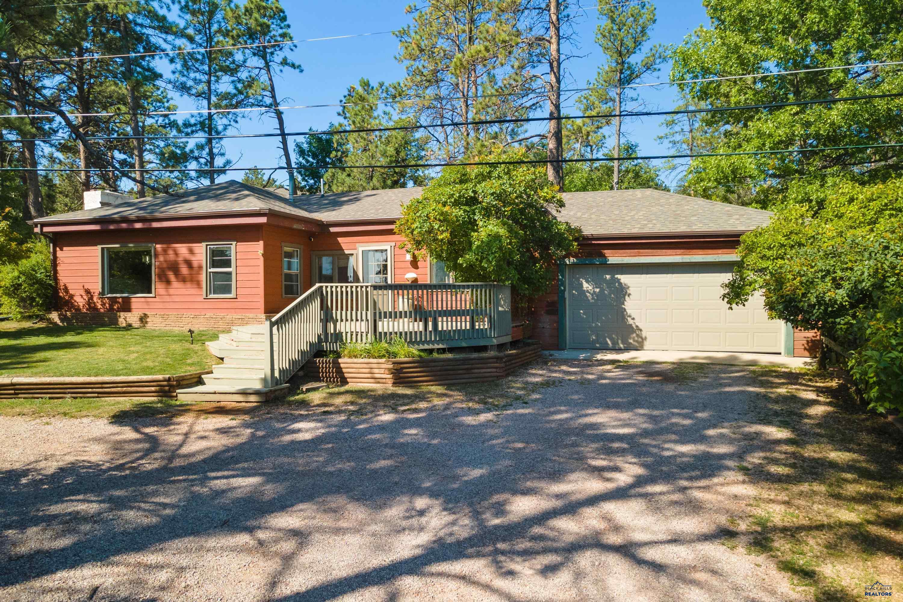411 N BERRY PINE RD
