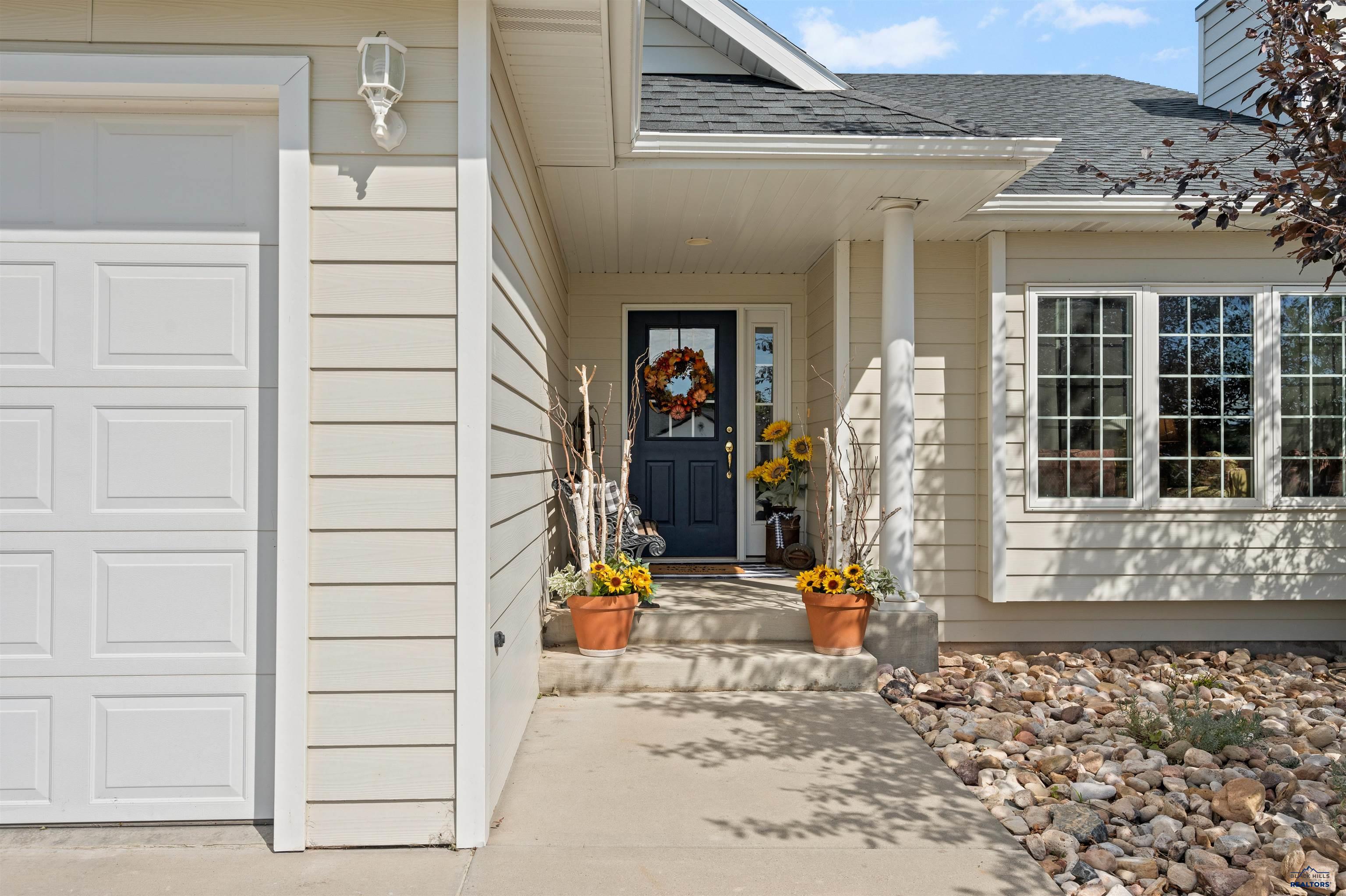 5422 SWEET CLOVER CIR