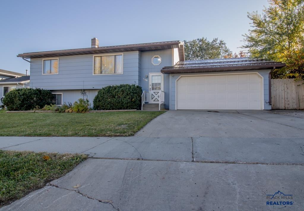 1506 PLATEAU LN
