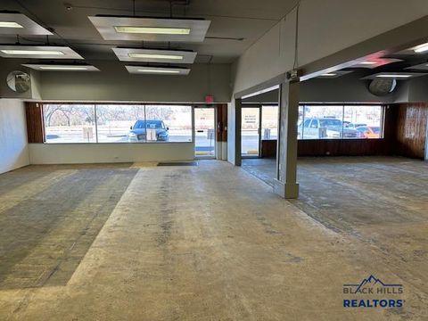 114 E BLVD N Rapid City SD 57701