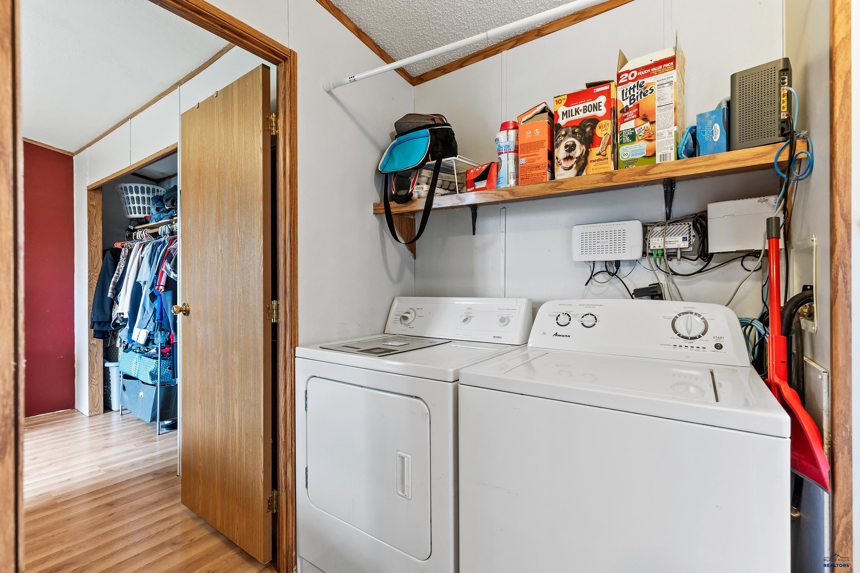 New Underwood, South Dakota 57761, United States, 3 Bedrooms Bedrooms, ,1 BathroomBathrooms,Residential,Pending,58400