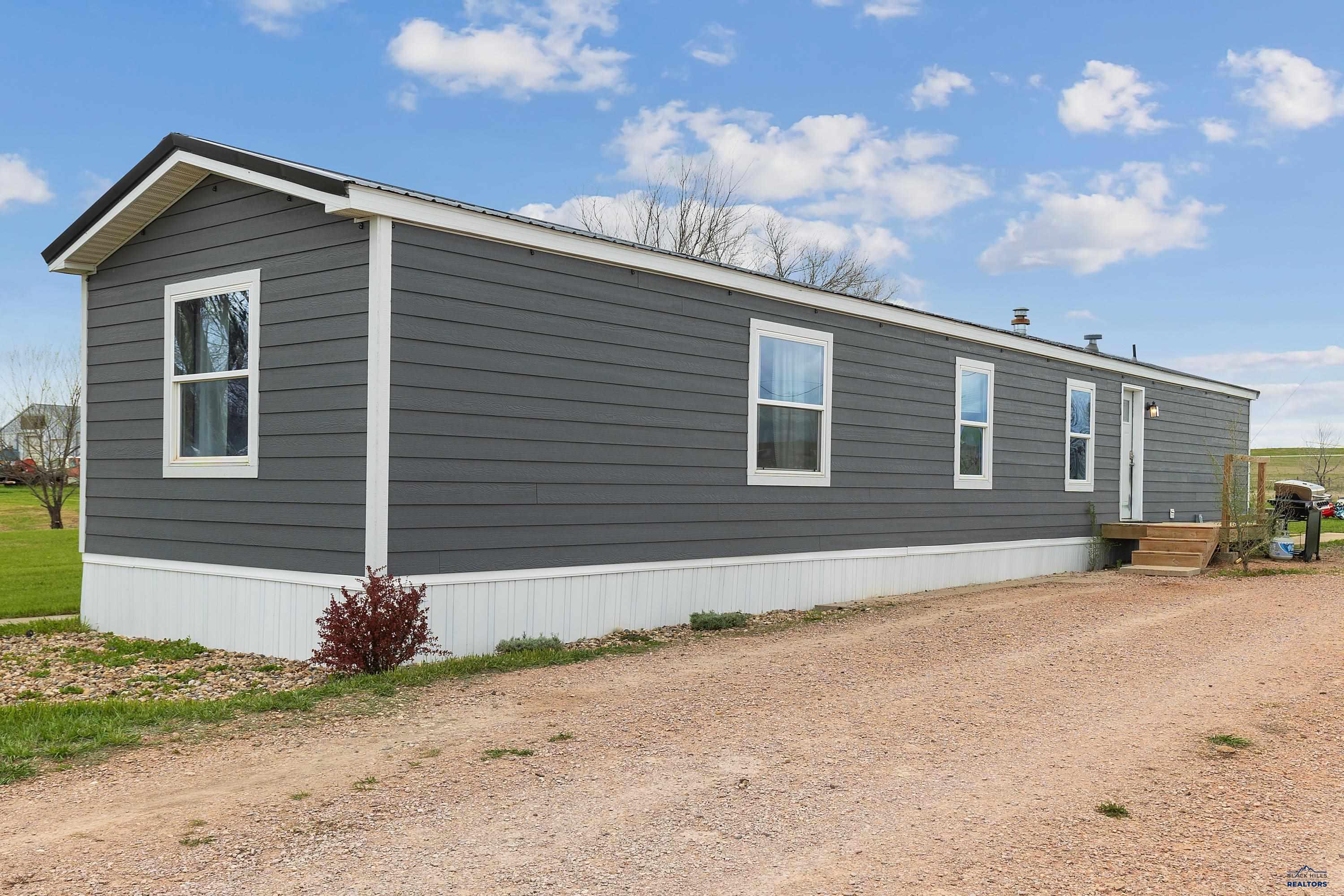 New Underwood, South Dakota 57761, United States, 3 Bedrooms Bedrooms, ,1 BathroomBathrooms,Residential,Pending,58400